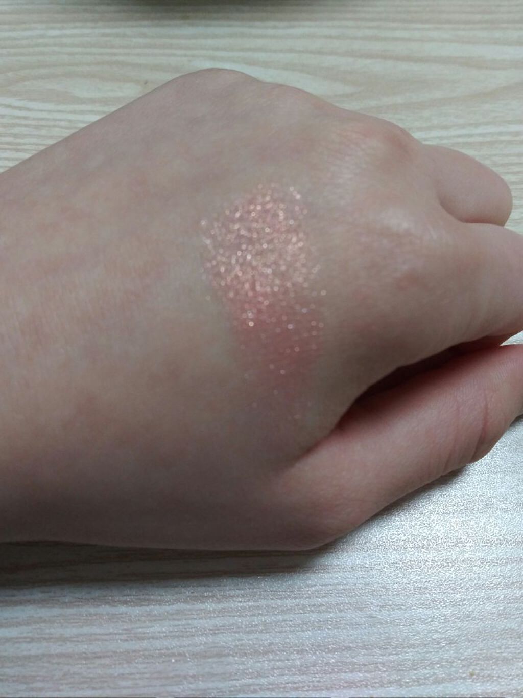 LIP38℃<+1℃ SWIRL:渦>/UZU BY FLOWFUSHI/リップケアを使ったクチコミ(4枚目)