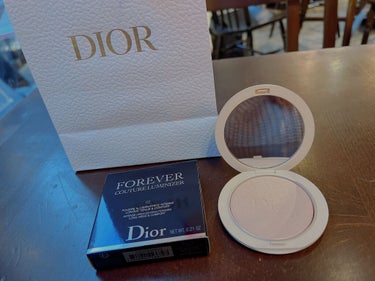 ディオールスキン フォーエヴァー クチュール ルミナイザー/Dior/プレストパウダーを使ったクチコミ（1枚目）