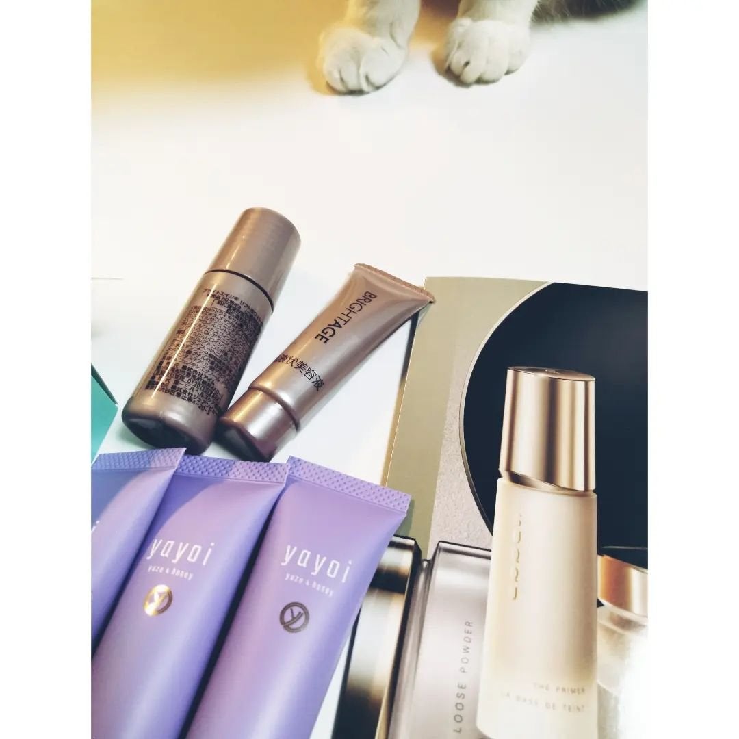 あにゃにゃ♡フォロバ100♡ on LIPS 「今月のブルームボックス🎁✨✨コラーゲンはお腹すいてたので届いて..」(2枚目)