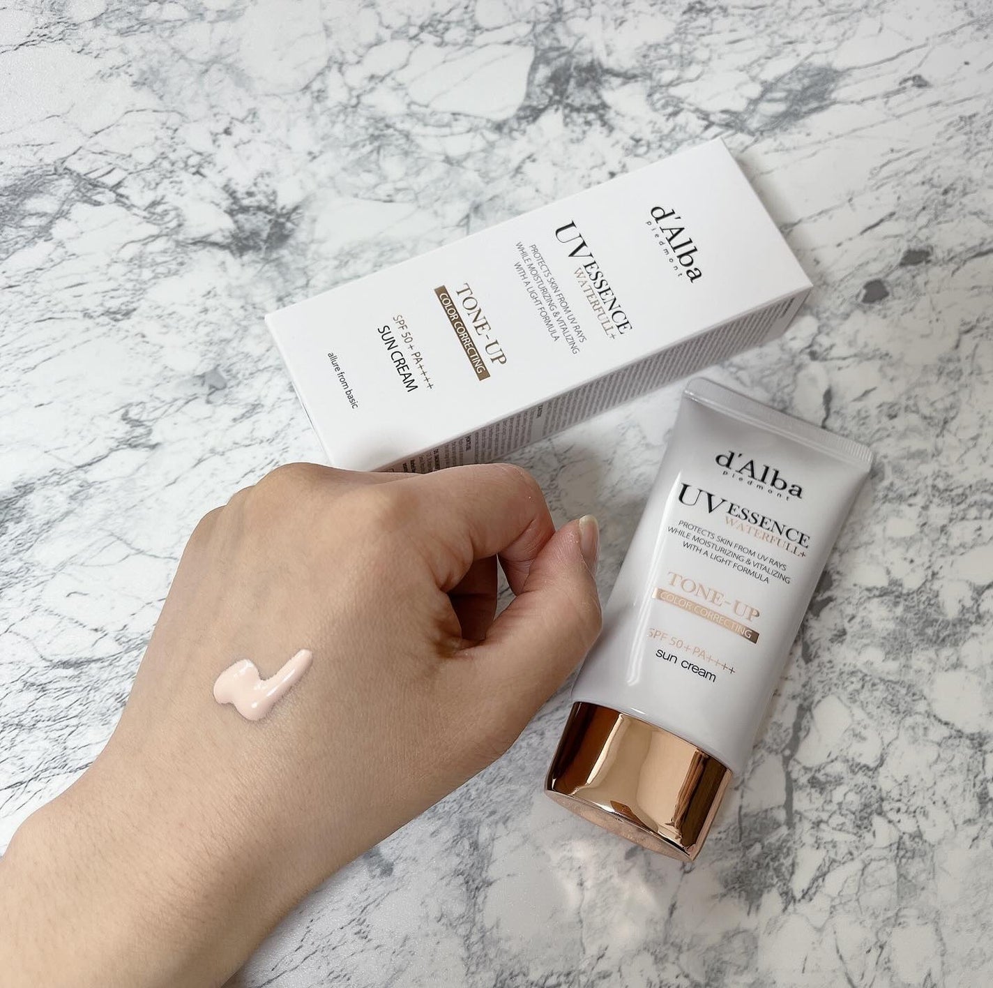 ウォータフルトーンアップサンクリーム/ダルバ/日焼け止めクリームを使ったクチコミ(2枚目)