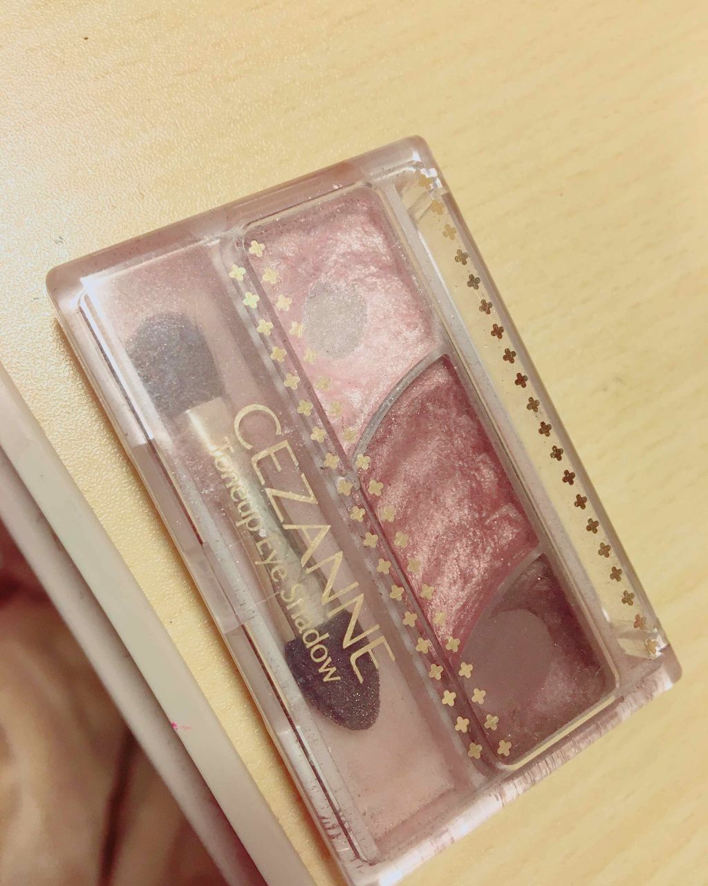 fresh_lips_7x1 on LIPS 「セザンヌトーンアップアイシャドウ04番ピンクブラウン。2枚目が..」(1枚目)