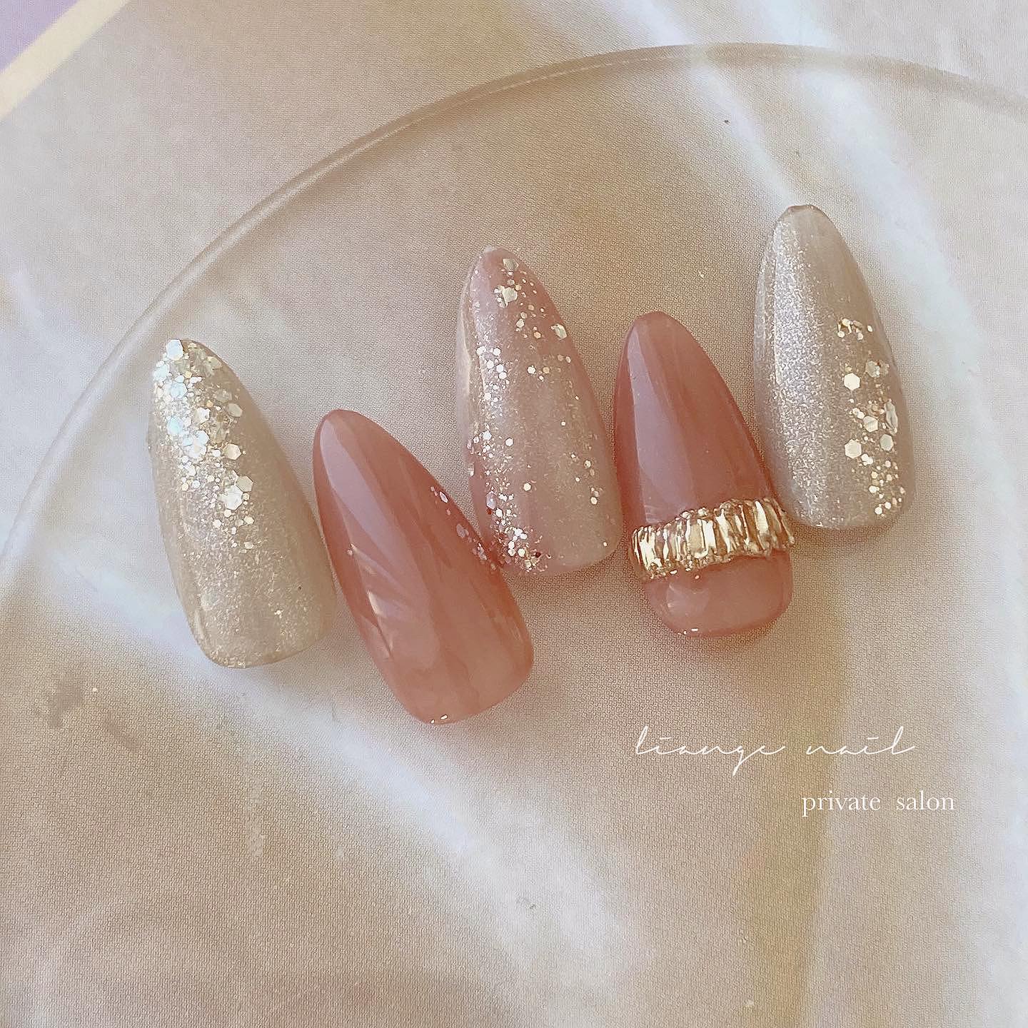 #リアンジェネイル,#柏ネイル,#ネイル,#ニュアンスネイル,#大人ニュアンスネイル,#秋ネイル,#冬ネイル,#リングネイル,#ミラーネイルのネイルデザイン