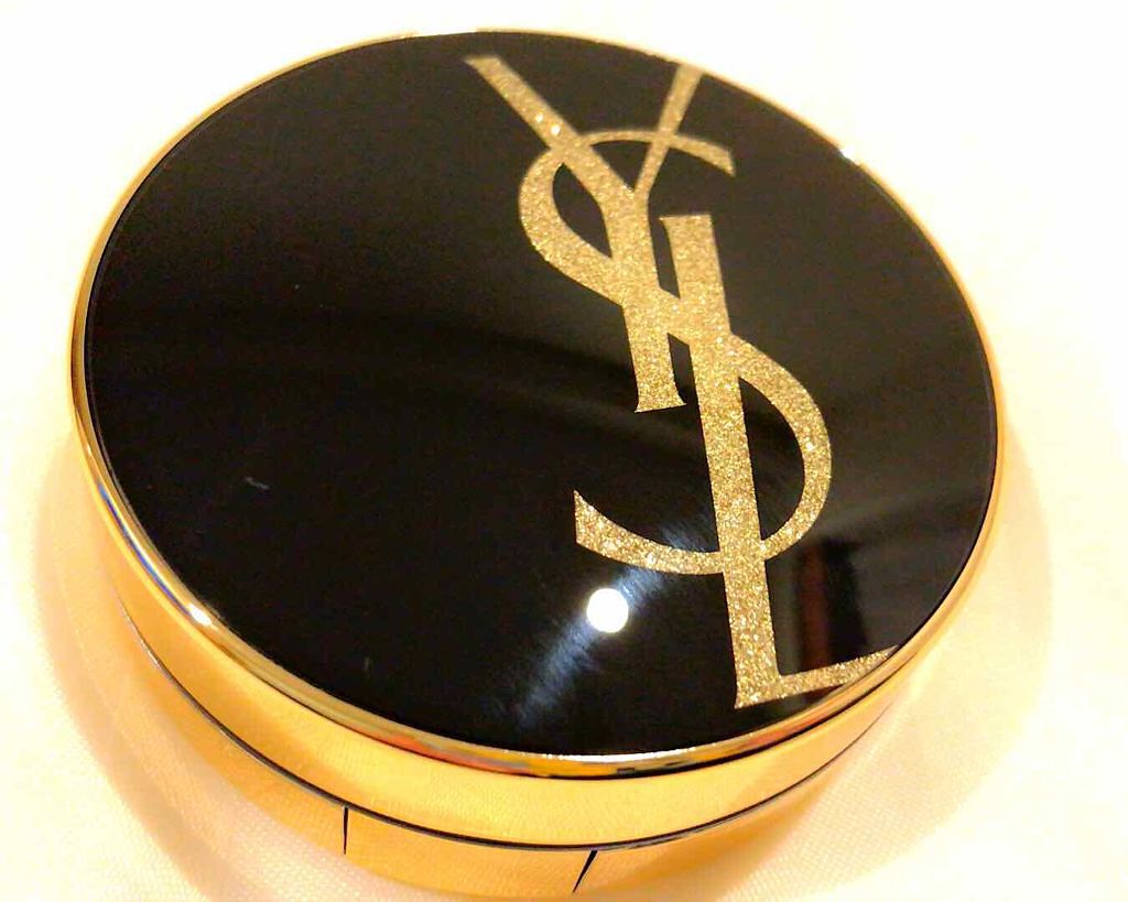 アンクル ド ポー ルクッション/YVES SAINT LAURENT BEAUTE/クッションファンデーションを使ったクチコミ(1枚目)