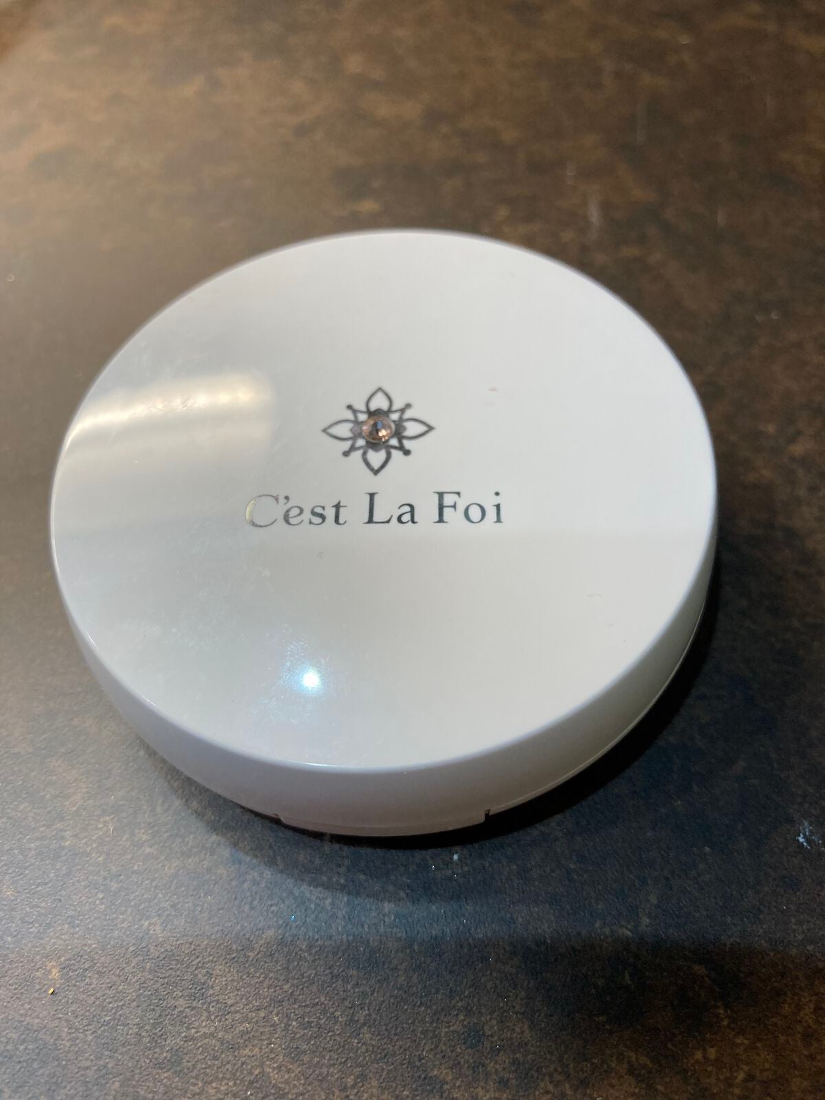 エッセンスパウダー /セラフォア/プレストパウダーを使ったクチコミ(1枚目)