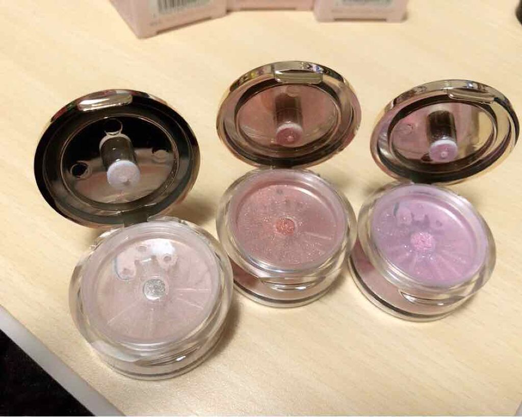 ミネラルピグメント/ONLY MINERALS/単色アイシャドウを使ったクチコミ（2枚目）