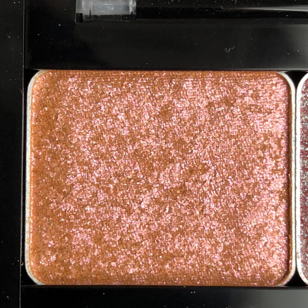 プレスド アイシャドー(レフィル)/shu uemura/単色アイシャドウを使ったクチコミ(3枚目)