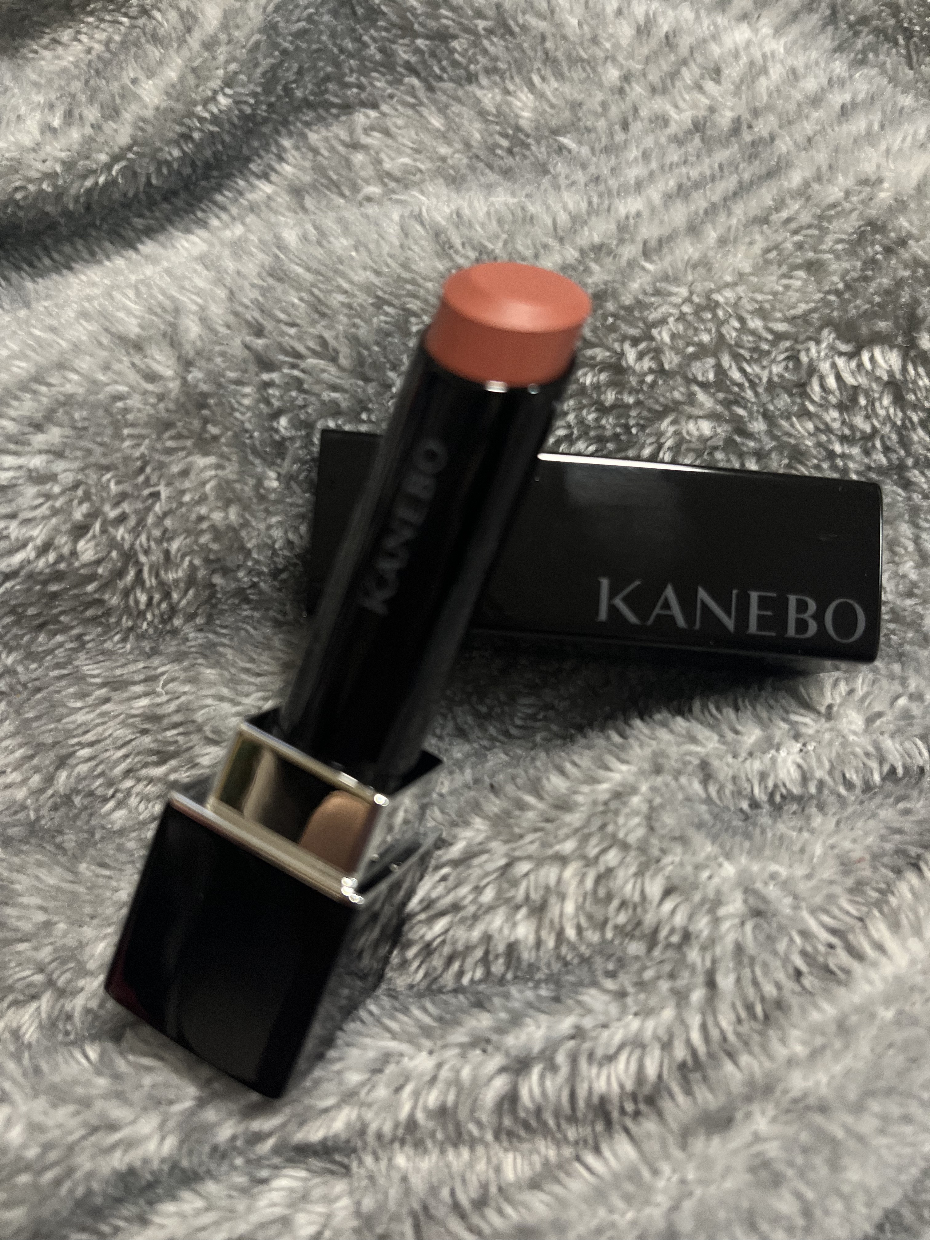 ルージュスターヴァイブラント/KANEBO/口紅を使ったクチコミ（1枚目）