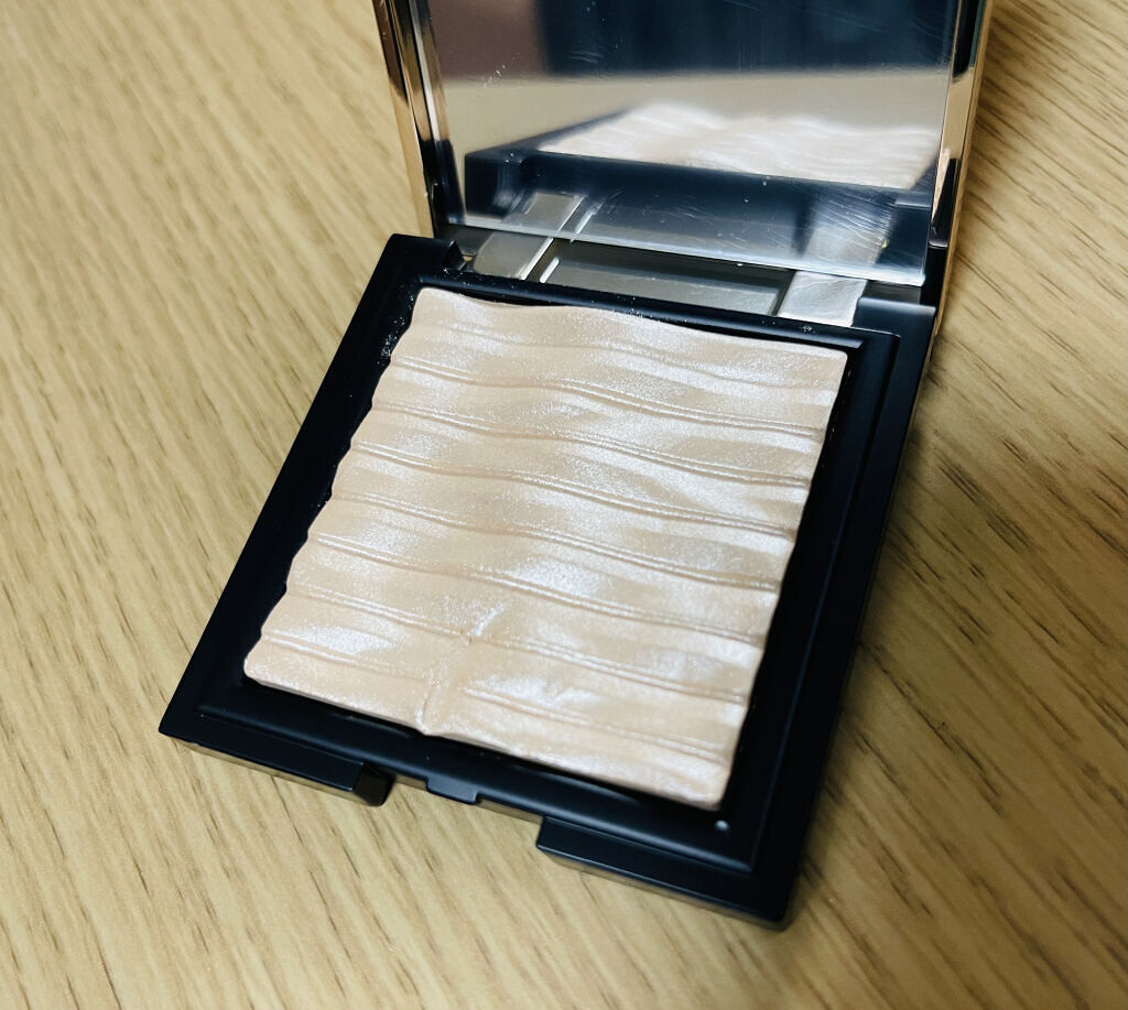 プリズム エアー ハイライター/CLIO/パウダーハイライトを使ったクチコミ（1枚目）