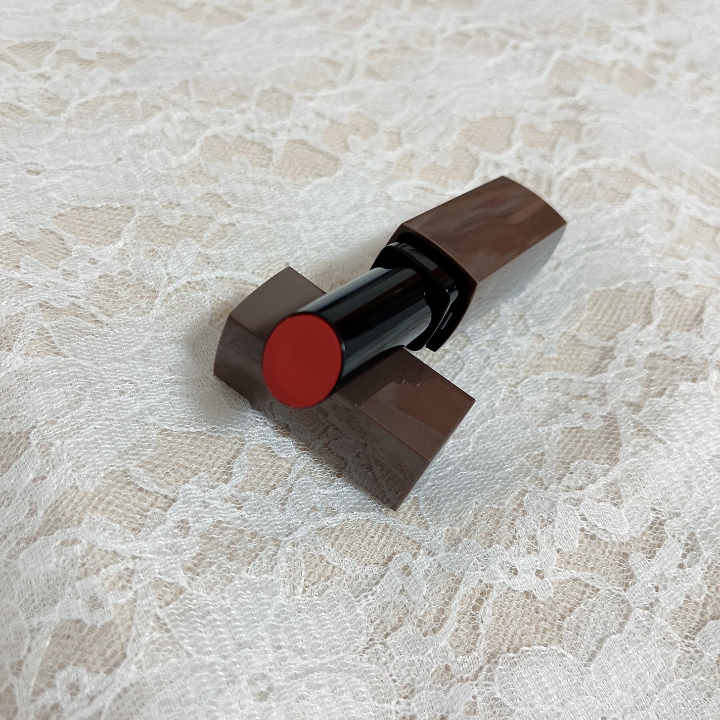 リップカラーシールド/CEZANNE/口紅を使ったクチコミ(3枚目)