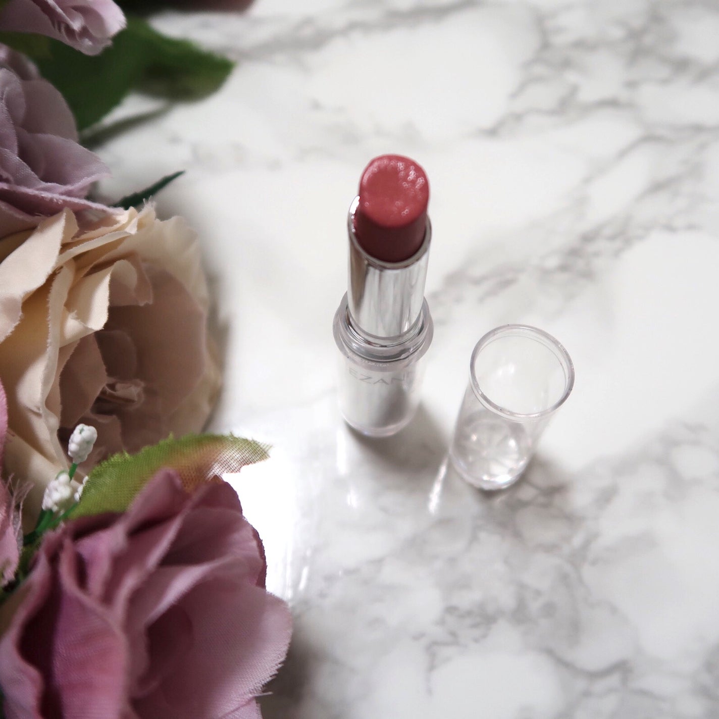 ラスティンググロスリップ/CEZANNE/口紅を使ったクチコミ(1枚目)