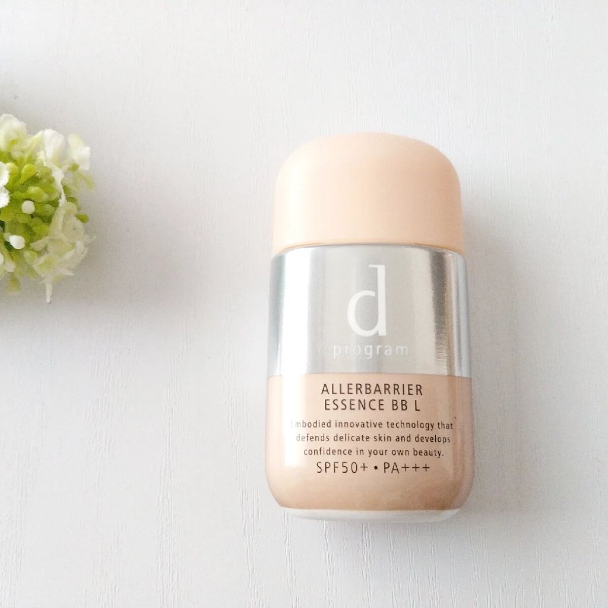 d プログラム アレルバリア エッセンス ＢＢ Ｎのクチコミ「アレルバリア　エッセンスBB N
ライトとミディアムの2色
カラー比較しました！

シャカシャ.....」（1枚目）