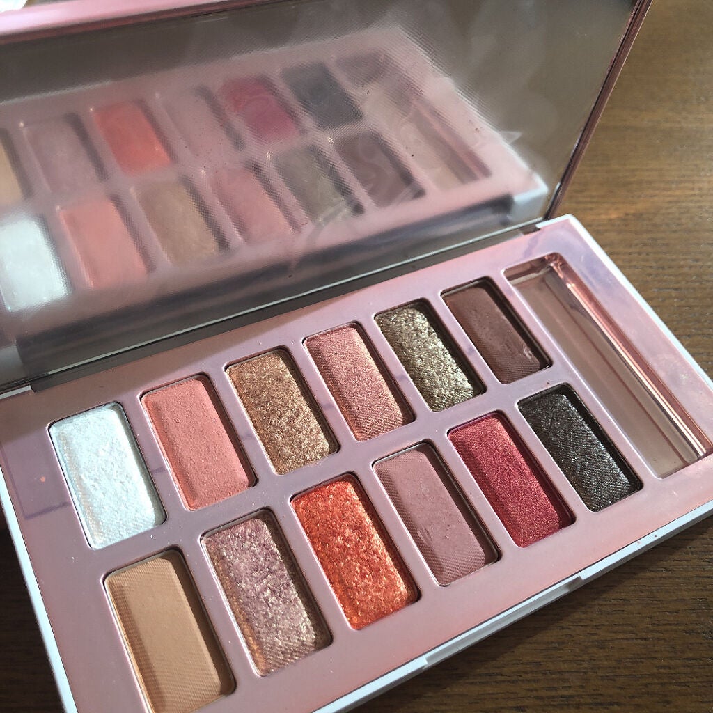 バレンタインボックス2 ピーチパレット/VAVI MELLO/アイシャドウパレットを使ったクチコミ(2枚目)