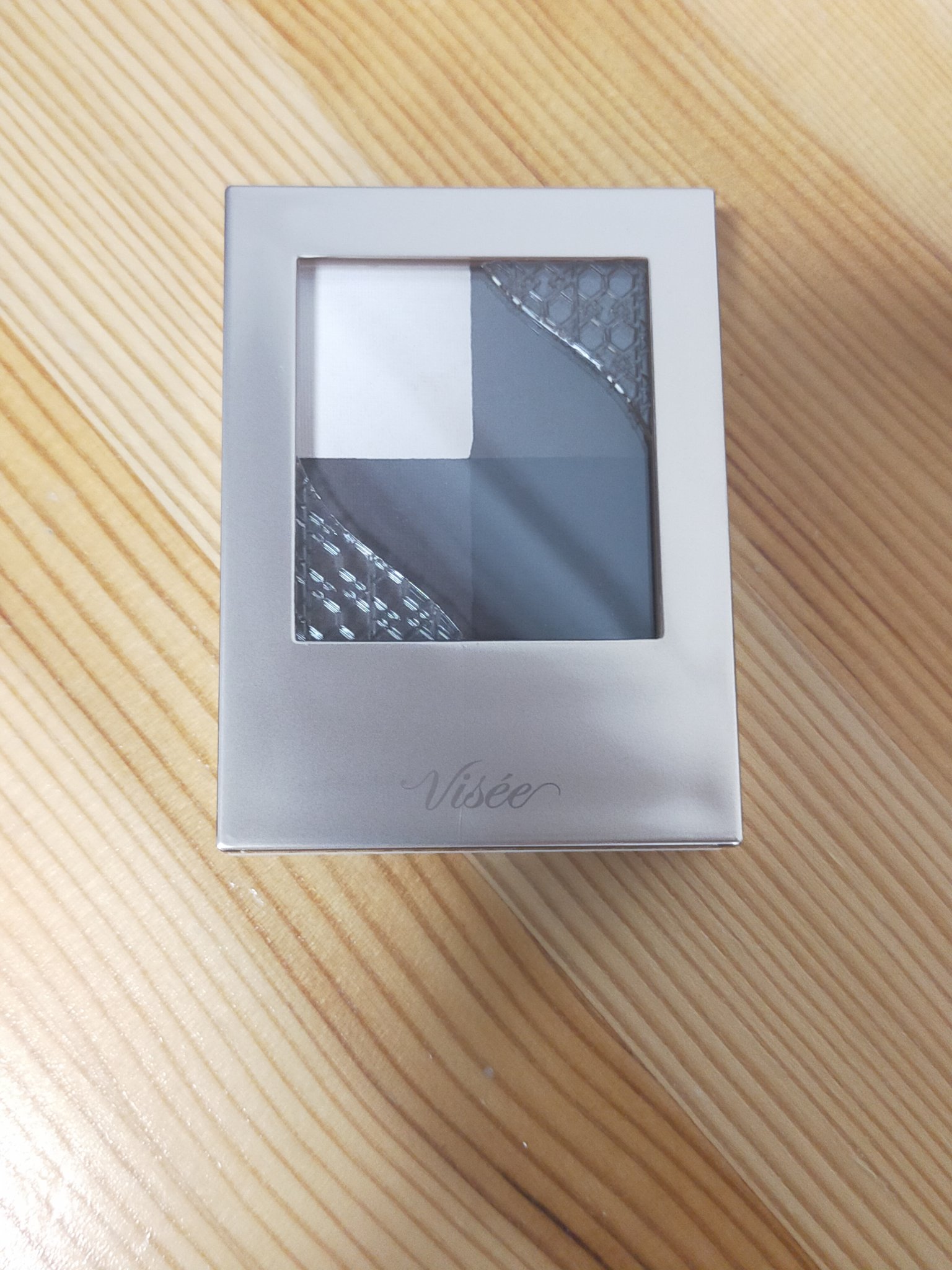 ニュアンス マット クリエイター GY-5 クラシックグレー/Visée/アイシャドウパレットを使ったクチコミ（2枚目）