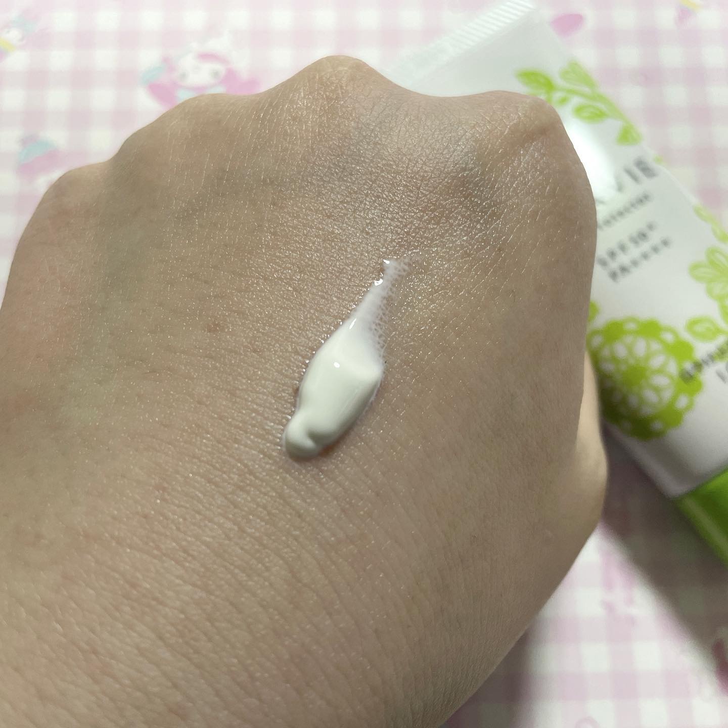 デイ プロテクター FB/イオナヴィー/日焼け止めジェルを使ったクチコミ（3枚目）