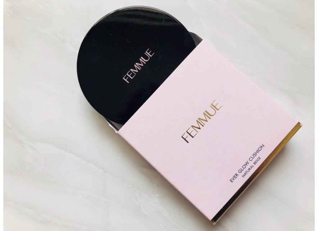 エバーグロウクッション SPF23 PA++/FEMMUE/クッションファンデーションを使ったクチコミ（1枚目）