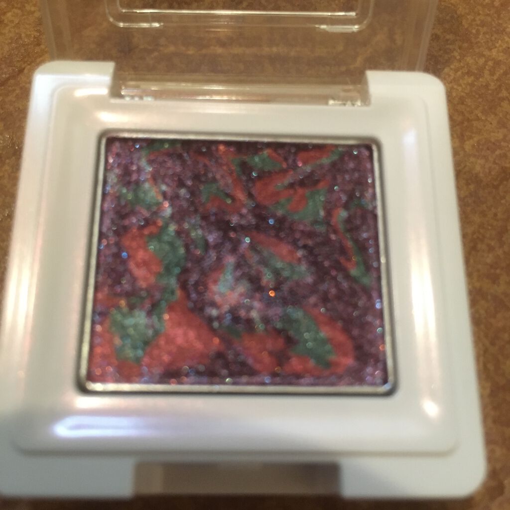 グリッタープリズム シャドウ/MISSHA/グリッターを使ったクチコミ(2枚目)