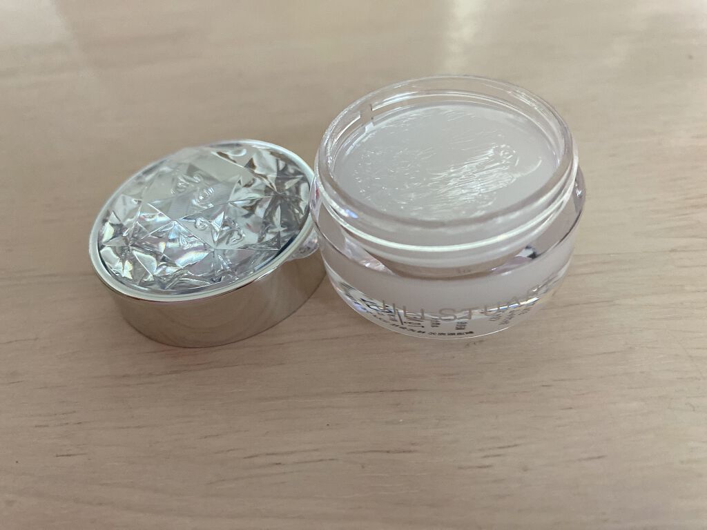 ジルスチュアート ハンドクリーム ホワイトフローラル/JILL STUART/ハンドクリームを使ったクチコミ（2枚目）