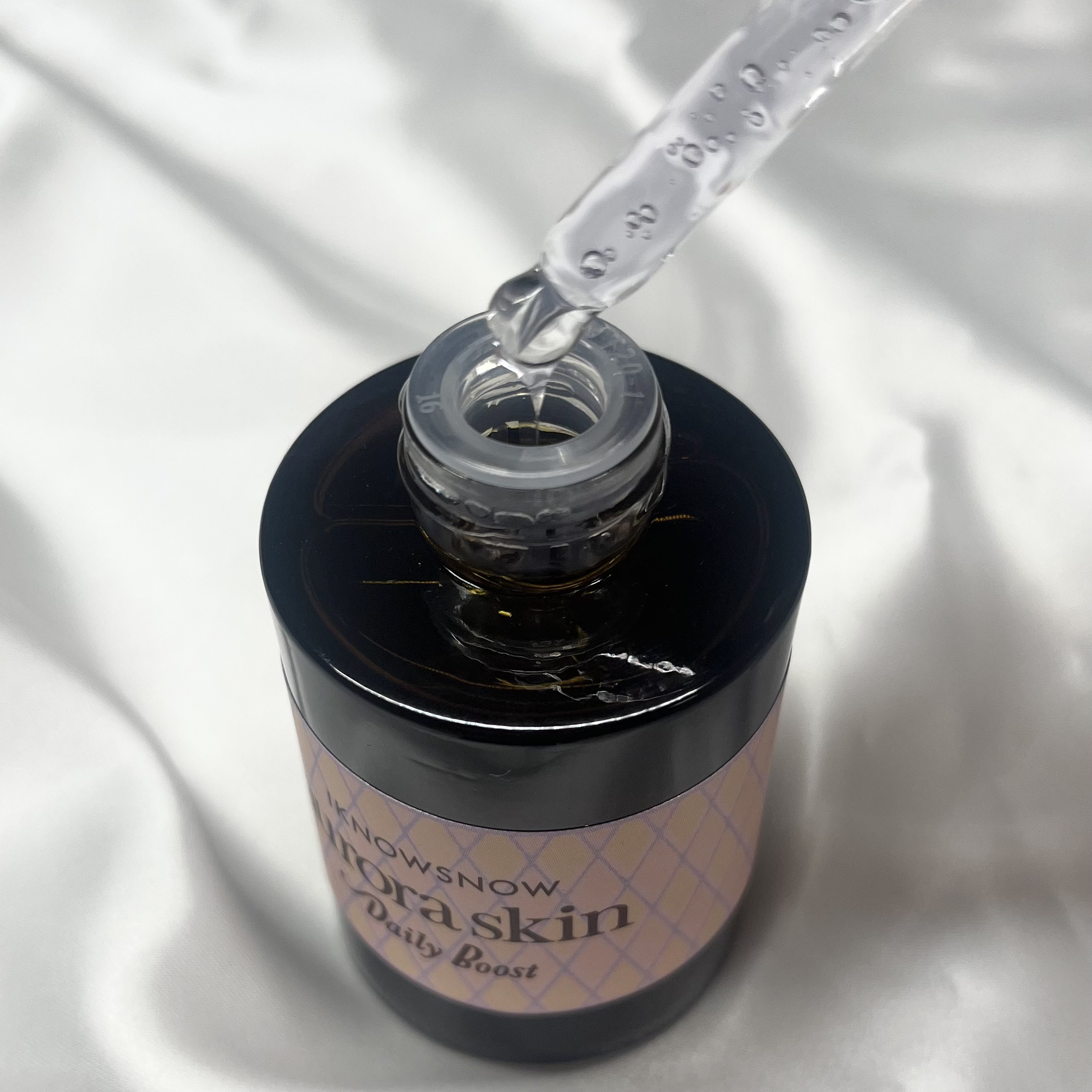 オーロラスキン デイリーブースト/IKNOWSNOW/美容液を使ったクチコミ（2枚目）