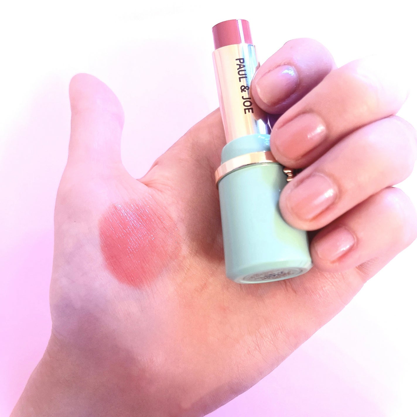 リップスティック/PAUL & JOE BEAUTE/口紅を使ったクチコミ(3枚目)