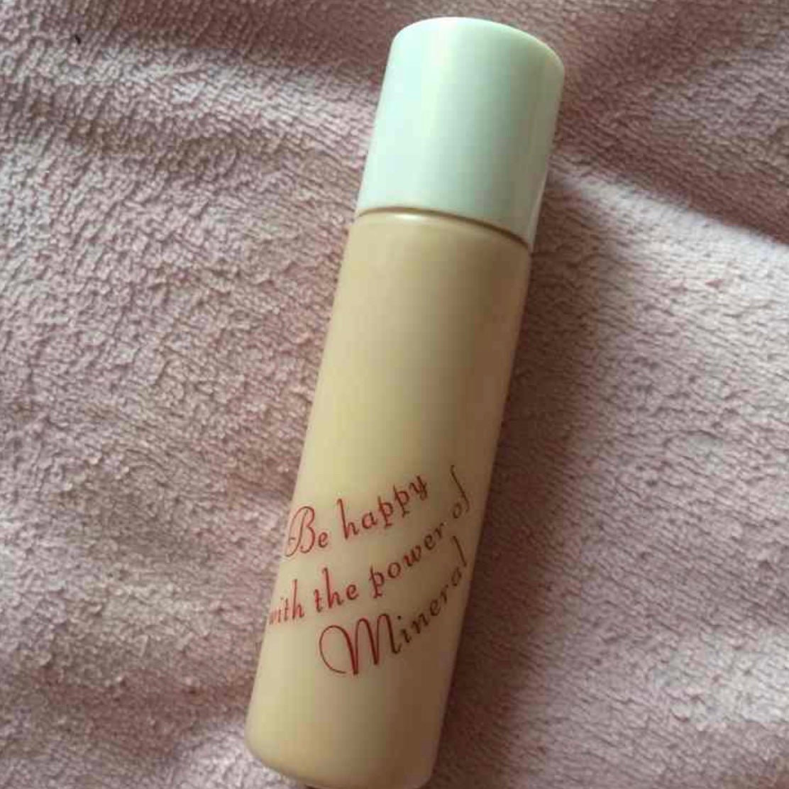 ミネラルウォータリーファンデーション/インテグレート/リキッドファンデーションを使ったクチコミ(1枚目)