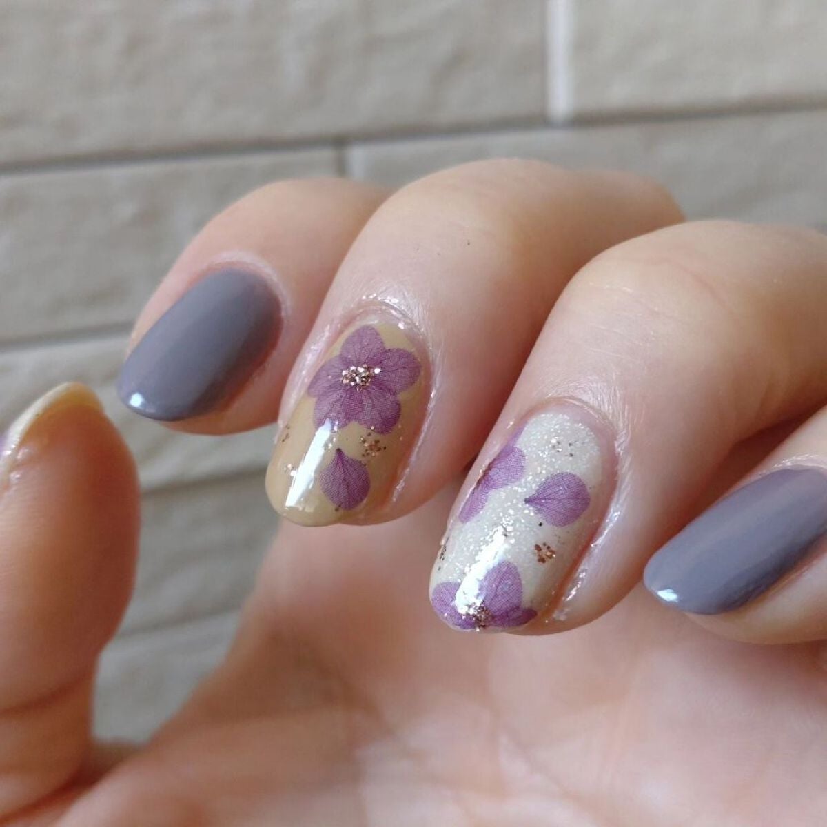 ミルクティ on LIPS 「✴✴#花びらネイル🌸✴✴SÖPÖ(@sopo_cosmetic..」(2枚目)