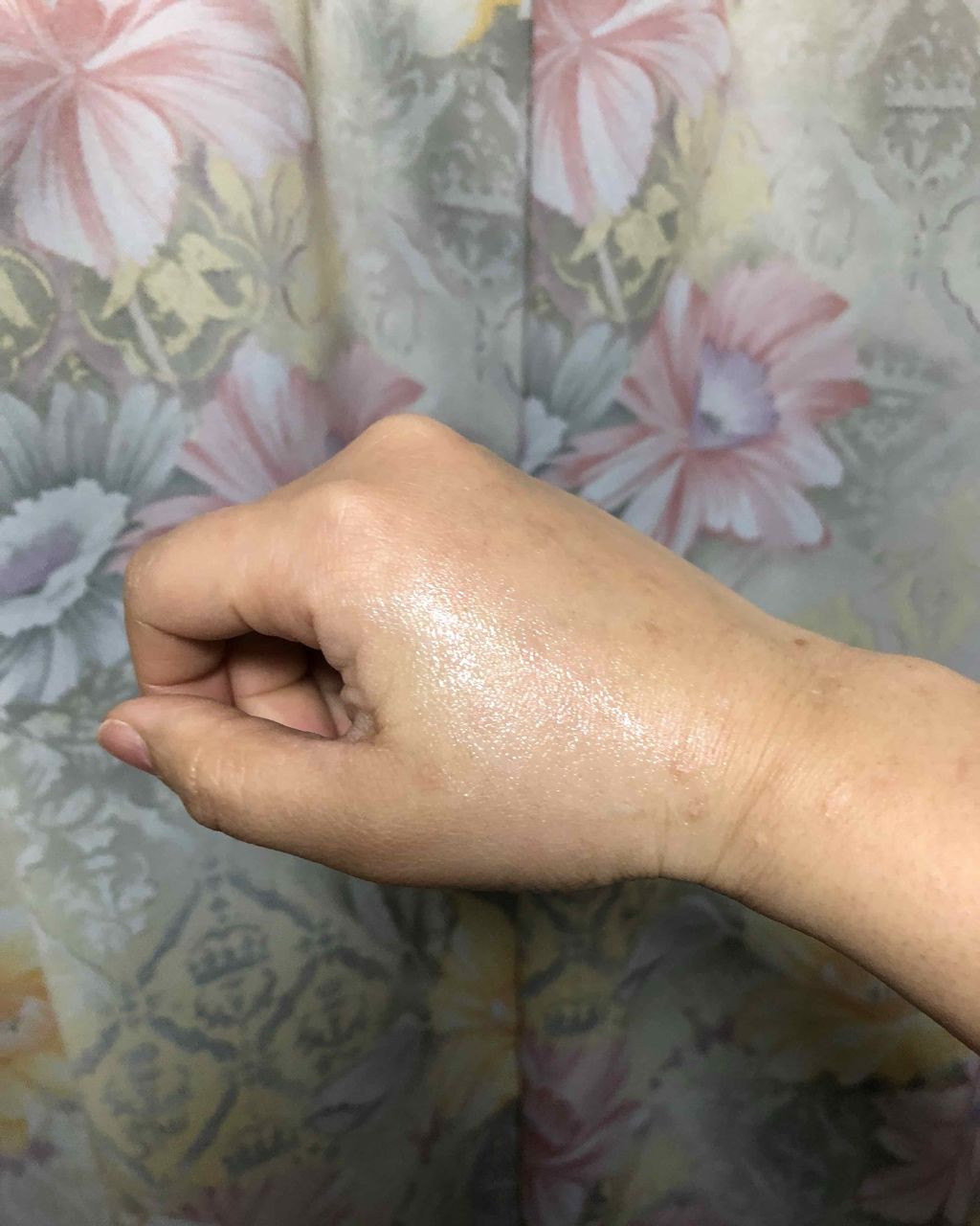 UV  アスリズム　スキンプロテクトエッセンス/ビオレ/日焼け止めローションを使ったクチコミ（3枚目）