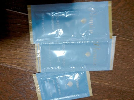 プレミオール ヘア エッセンス/ラサーナ/ヘアオイルを使ったクチコミ(1枚目)