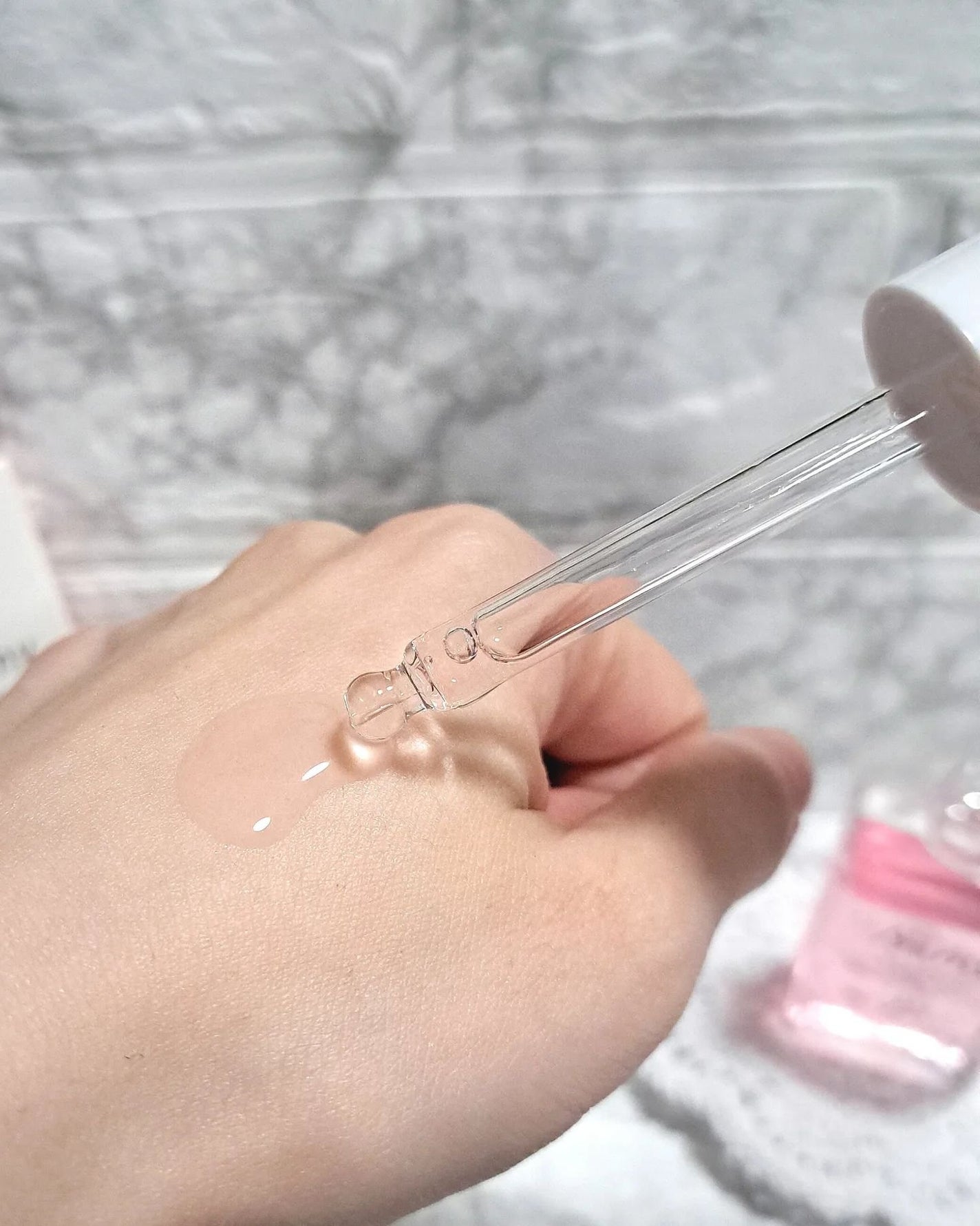 センシティブ ベースケアコンク/Asmy/美容液を使ったクチコミ(4枚目)