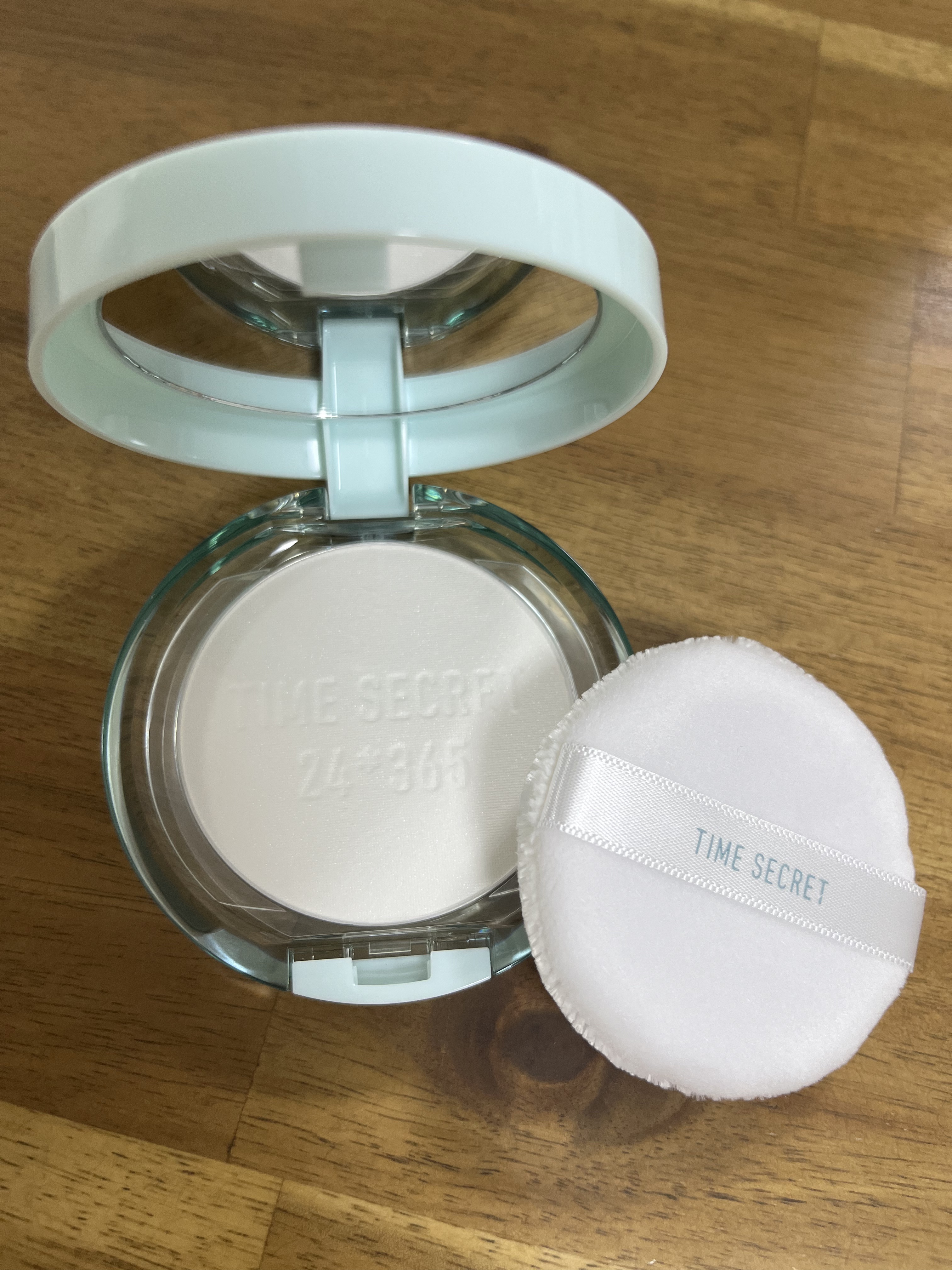 ミネラル プレストクリアベール  クールR/TIME SECRET/プレストパウダーを使ったクチコミ（1枚目）