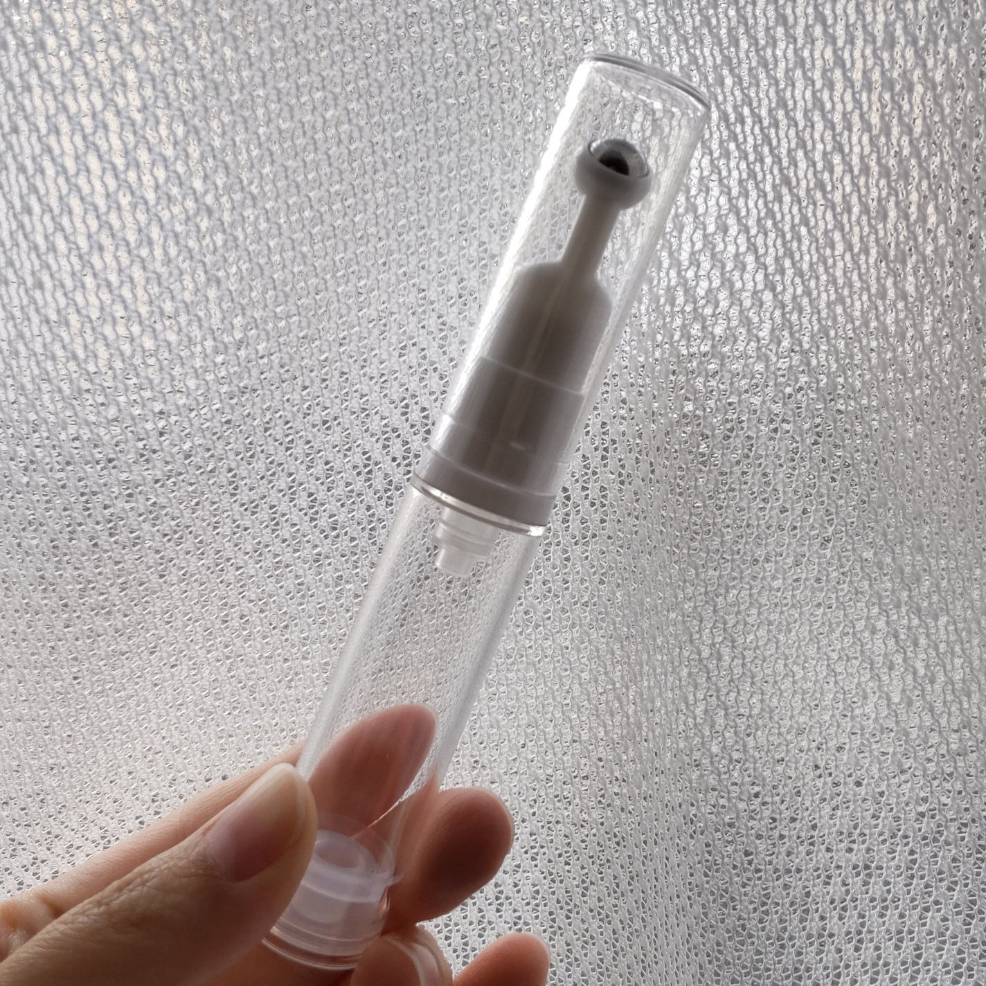 Haruta on LIPS 「ダイソーで買える!?コロコロして使えるアイクリーム用の容器!【..」(1枚目)