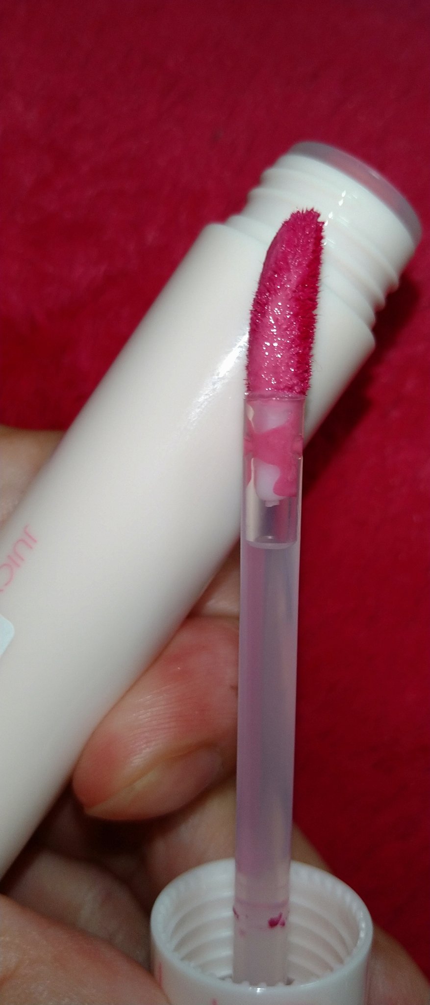 ジューシーラスティングティント 32 ベアベリースムージー(BARE BERRY SMOOTHIE)/rom&nd/リップティントを使ったクチコミ（2枚目）