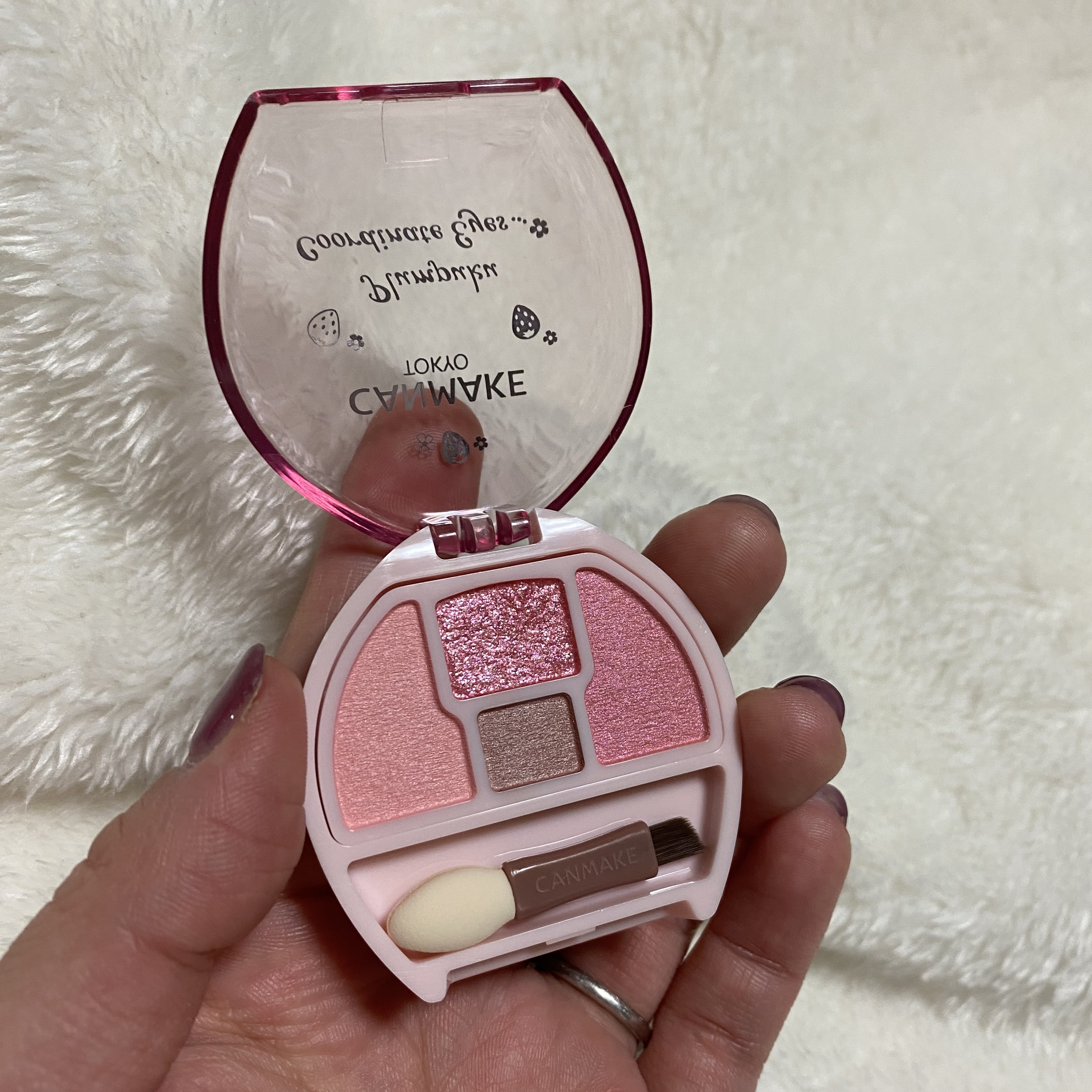 プランぷくコーデアイズ/キャンメイク/パウダーアイシャドウを使ったクチコミ（2枚目）