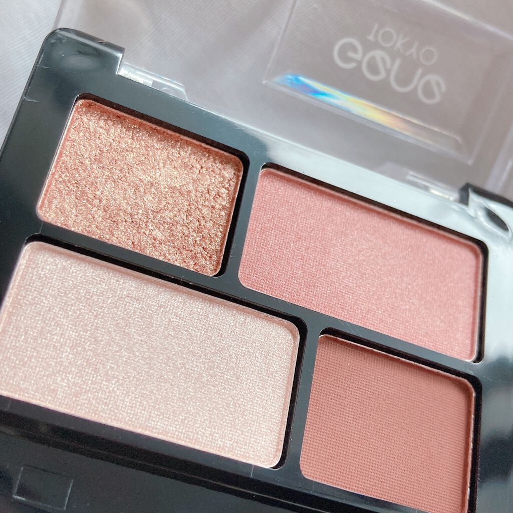 GENE TOKYO リラクシーアイシャドウ/DAISO/アイシャドウパレットを使ったクチコミ(4枚目)