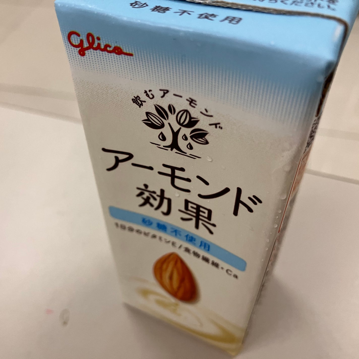 アーモンド効果 砂糖不使用/グリコ/オーツ・アーモンドミルクを使ったクチコミ(1枚目)