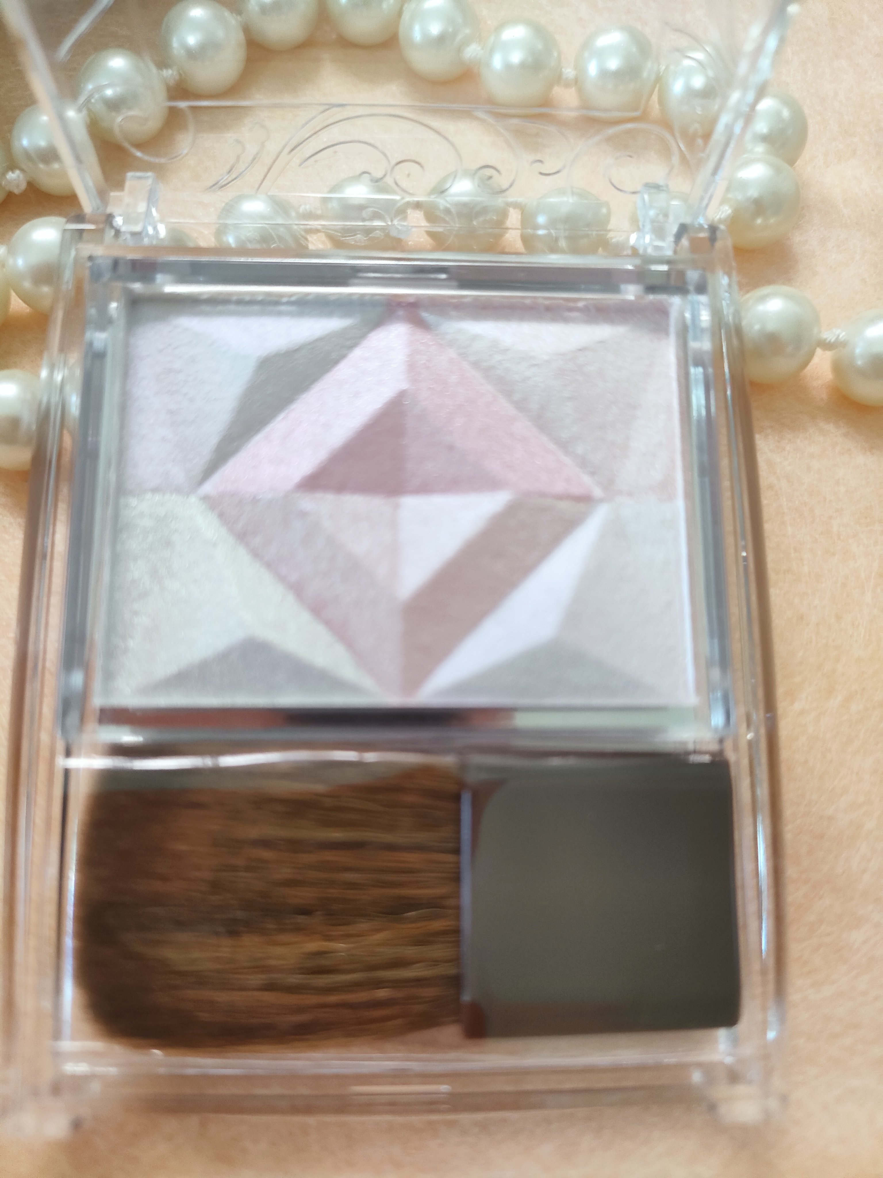 パールグロウハイライト/CEZANNE/ハイライト・シェーディングを使ったクチコミ（2枚目）