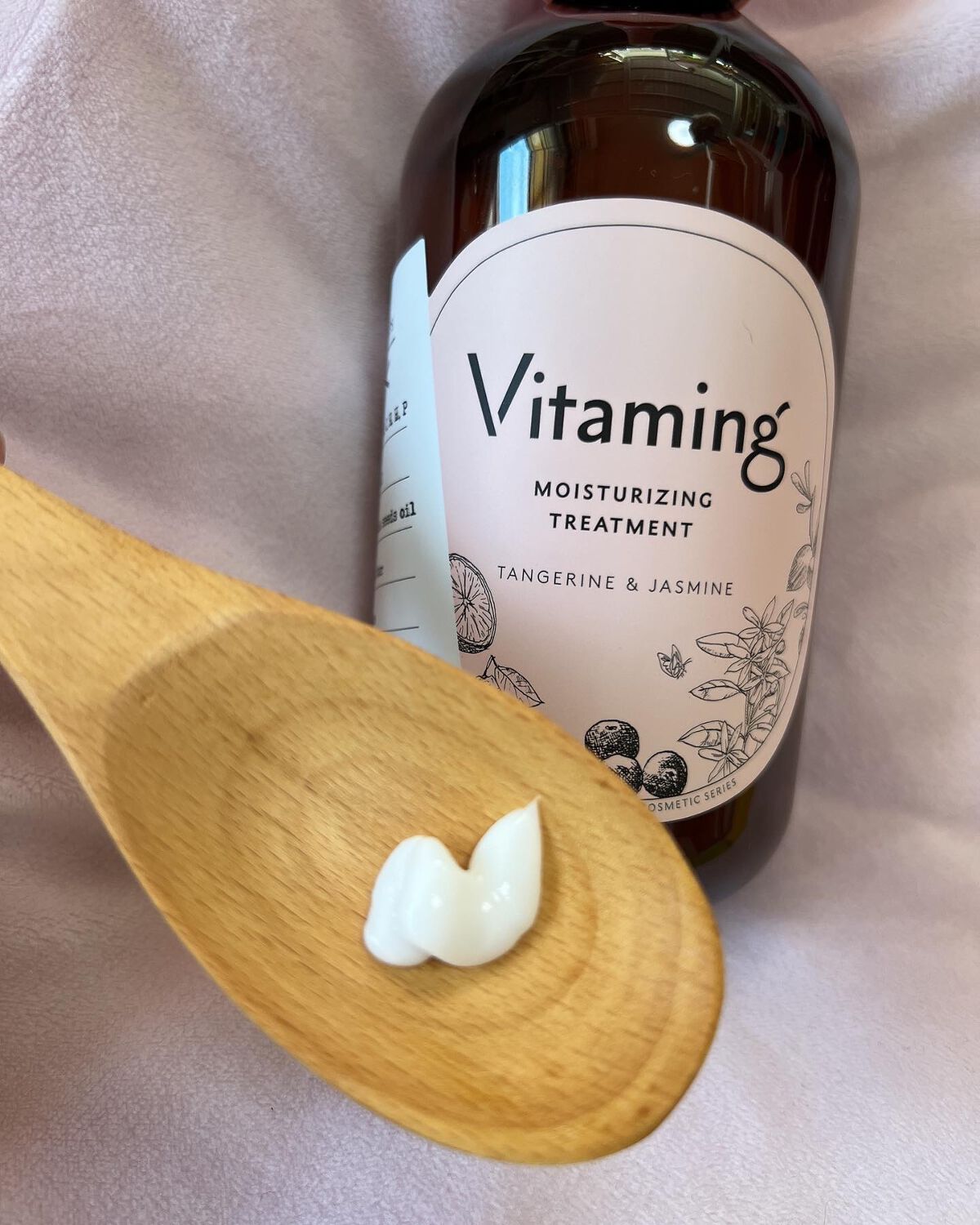 モイストシャンプー/トリートメント(タンジェリン&ジャスミンの香り)/Vitaming/市販シャンプーを使ったクチコミ(4枚目)