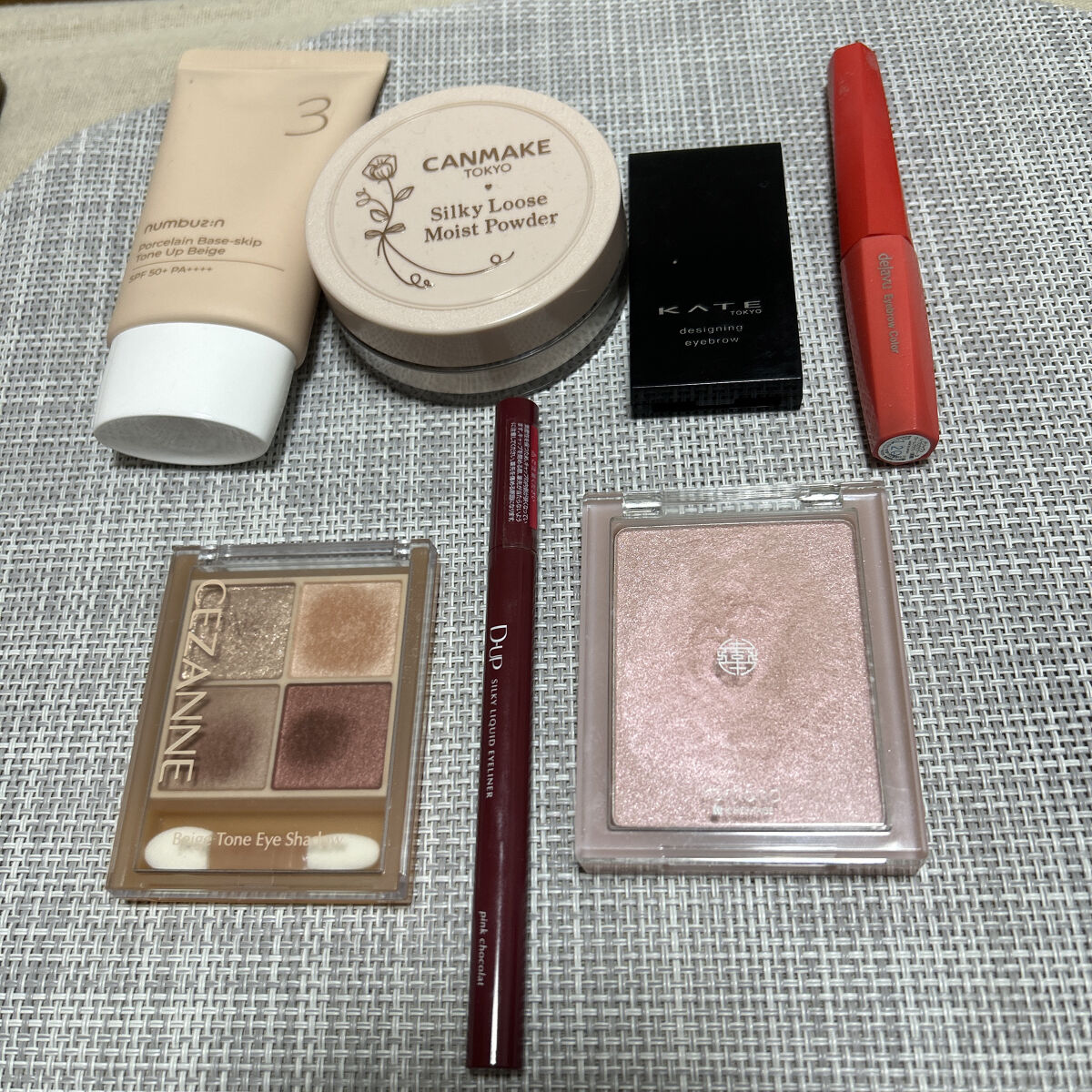 ケイト デザイニングアイブロウ3D/KATE/パウダーアイブロウを使ったクチコミ（1枚目）