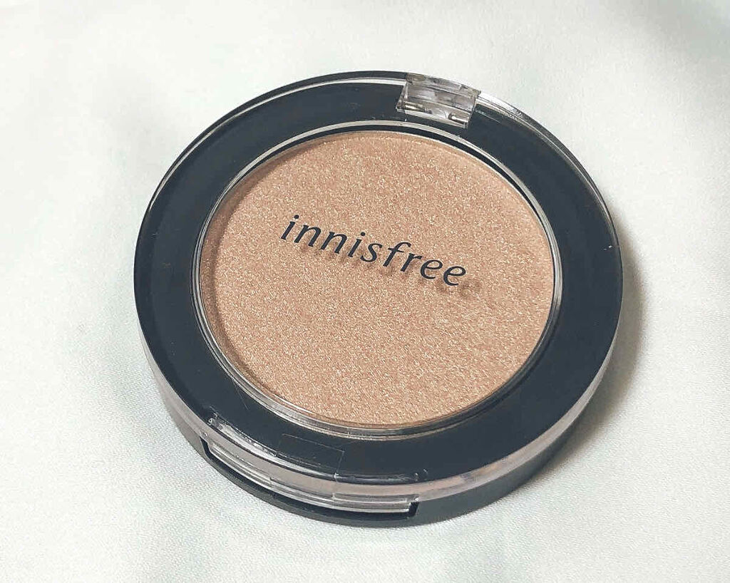 オーロラシマー ハイライター/innisfree/パウダーハイライトを使ったクチコミ（1枚目）