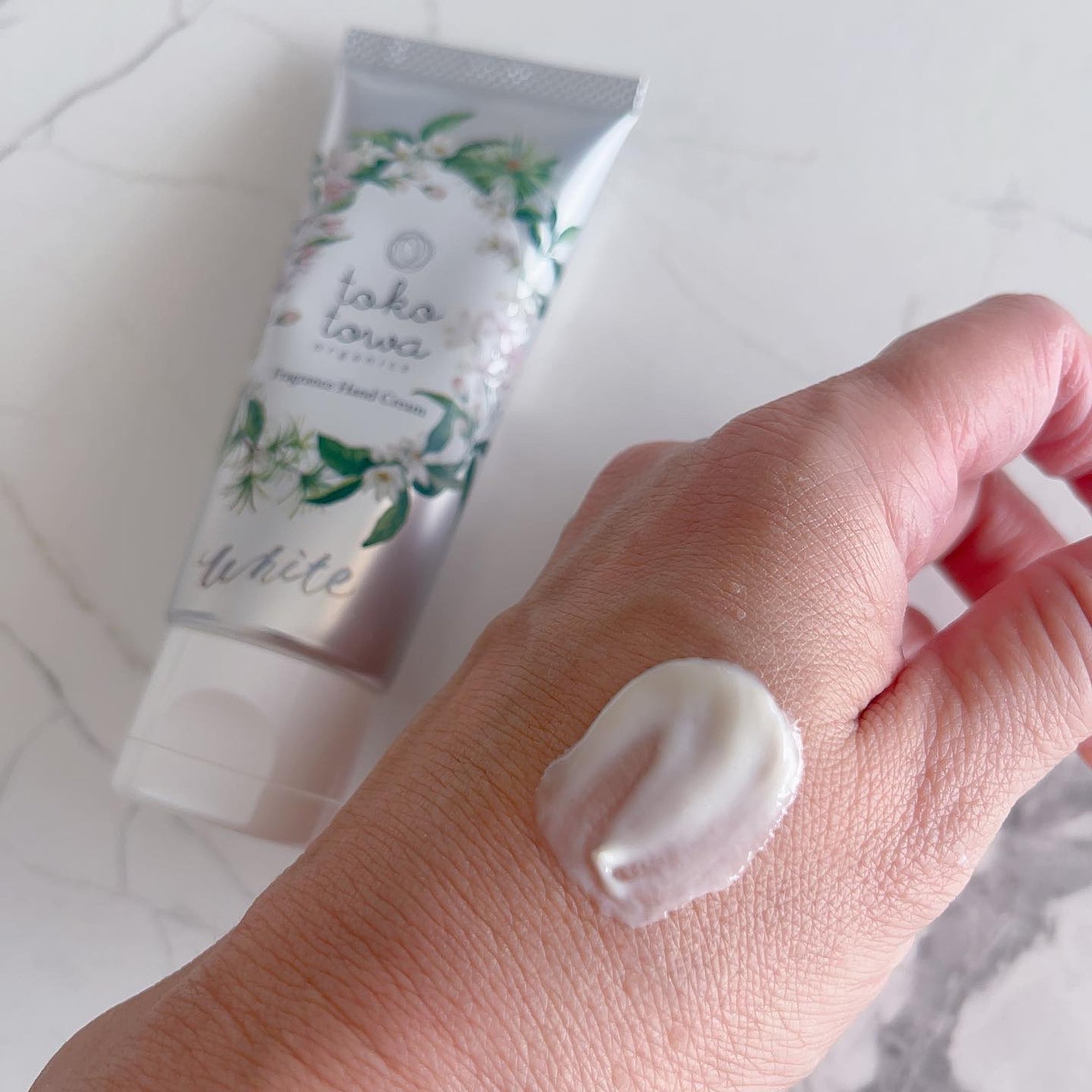 フレグランスハンドクリーム/tokotowa organics/ハンドクリームを使ったクチコミ(4枚目)