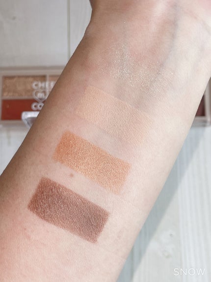 CHEER me COLOR アイシャドウ/セリア/アイシャドウパレットを使ったクチコミ(2枚目)