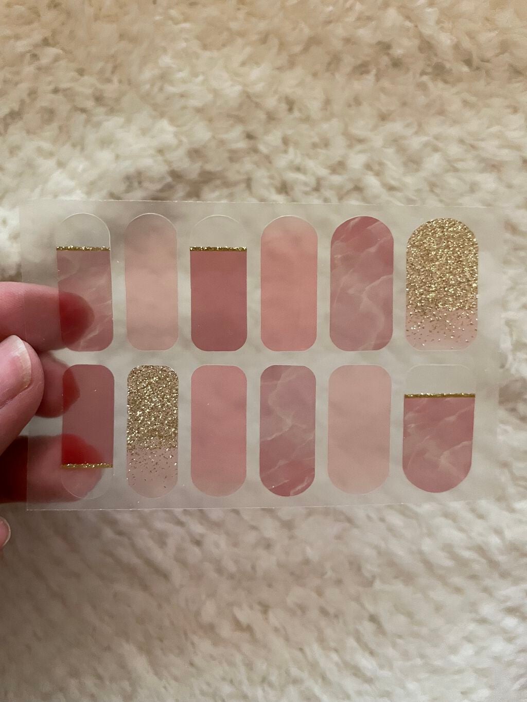 あーのっつぇฅ•ω•ฅ on LIPS 「このツヤ感、透け感、ジェル感自宅で100円で手に入る時代です。..」(3枚目)