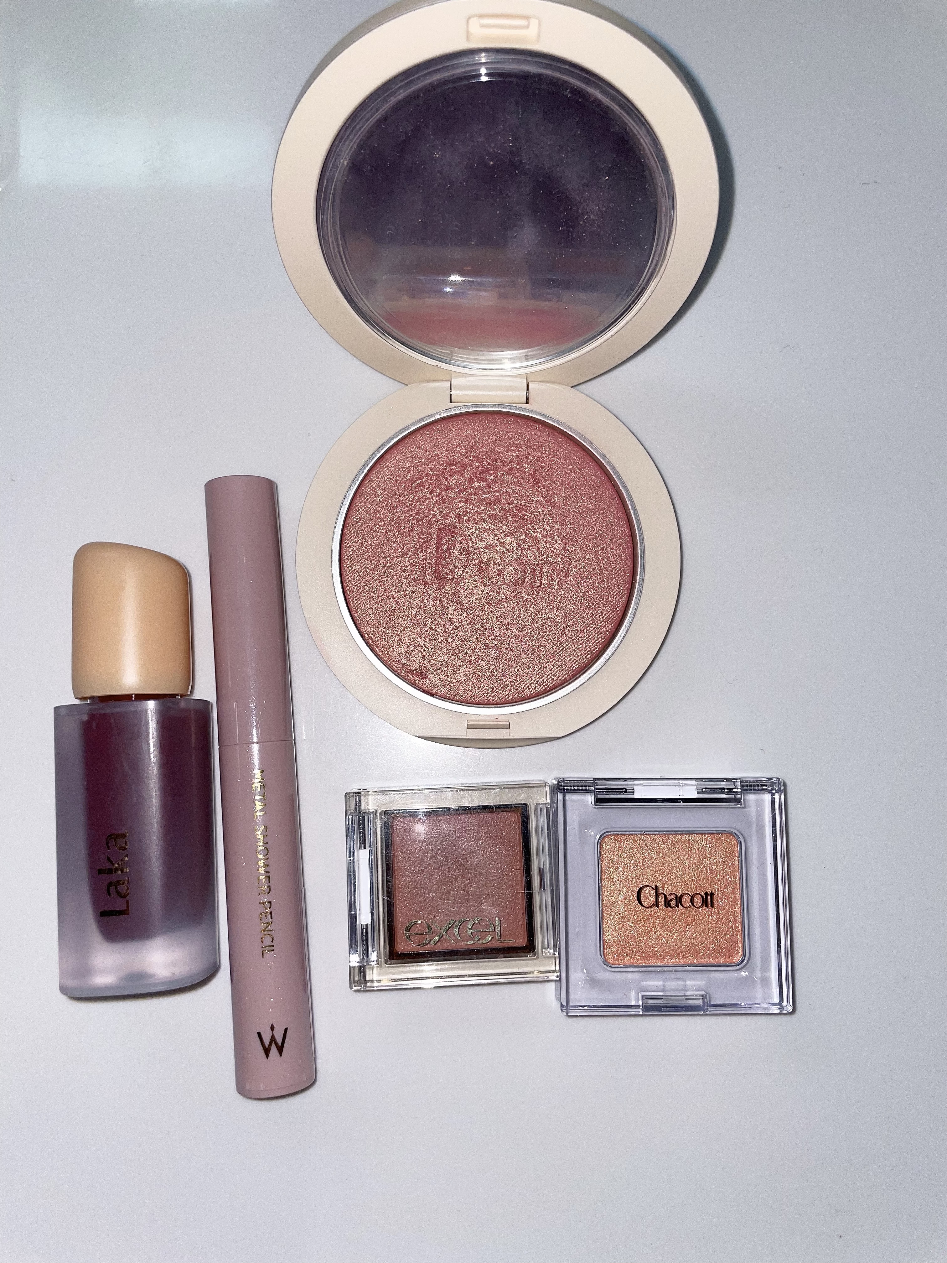 マルチカラーバリエーション トゥインクル/チャコット・コスメティクス/単色アイシャドウを使ったクチコミ（3枚目）