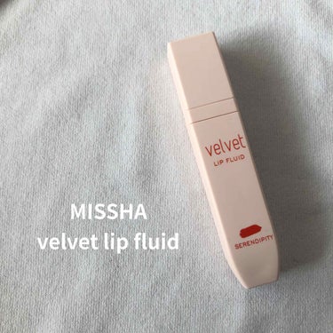 MISSHA ベルベット リップ フルイッドのクチコミ「▼MISSHA ベルベットリップフルイド▼
RD03

｟使用感｠
さらふわの質感が面白いです.....」（1枚目）