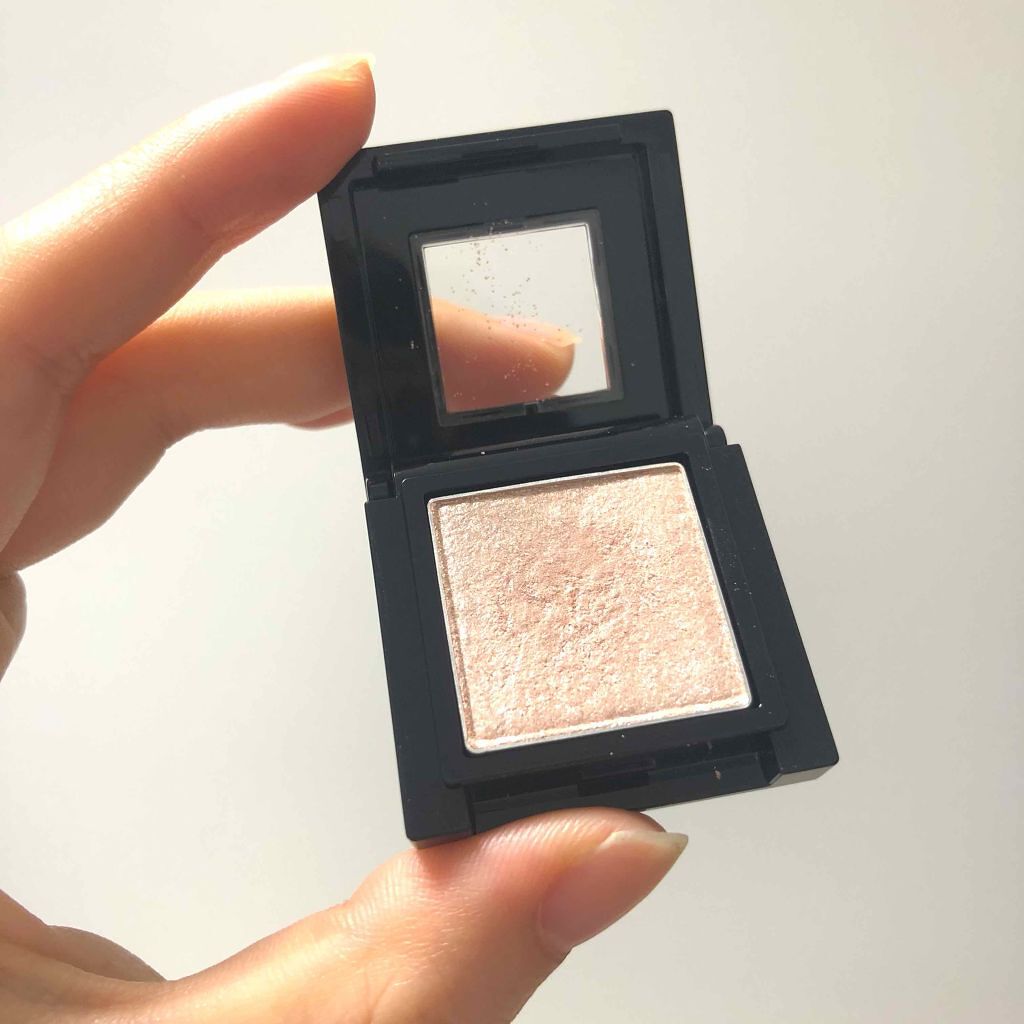 ヴィセ アヴァン シングルアイカラー/Visée/単色アイシャドウを使ったクチコミ（2枚目）