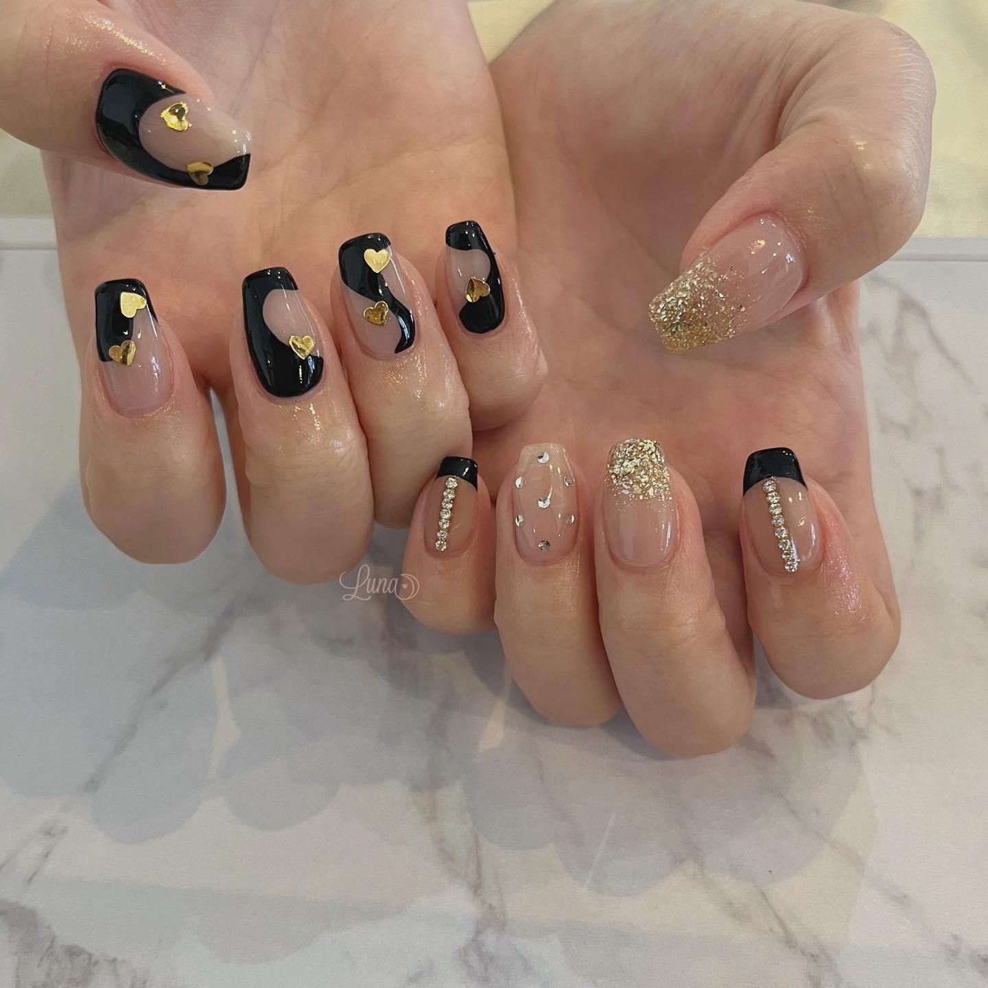 #ジェルネイル,#ワンカラーネイル,#ニュアンスネイル,#うるうるネイル,#ちゅるんネイル,#シンプルネイル,#パーツネイル,#透け感ネイル,#クリアネイル,#ぷっくりネイル,#ちぐはぐネイル,#韓国ネイル,#きらきらネイル,#うるつやネイル,#フレンチガーリーネイル,#フレンチネイル,#ラメグラネイルのネイルデザイン