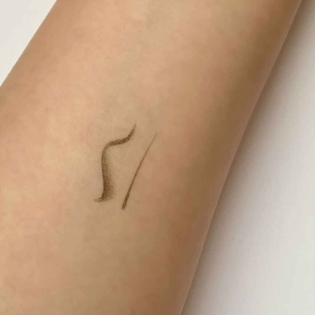 ニュアンスリキッドアイライナー/CEZANNE/リキッドアイライナーを使ったクチコミ（3枚目）