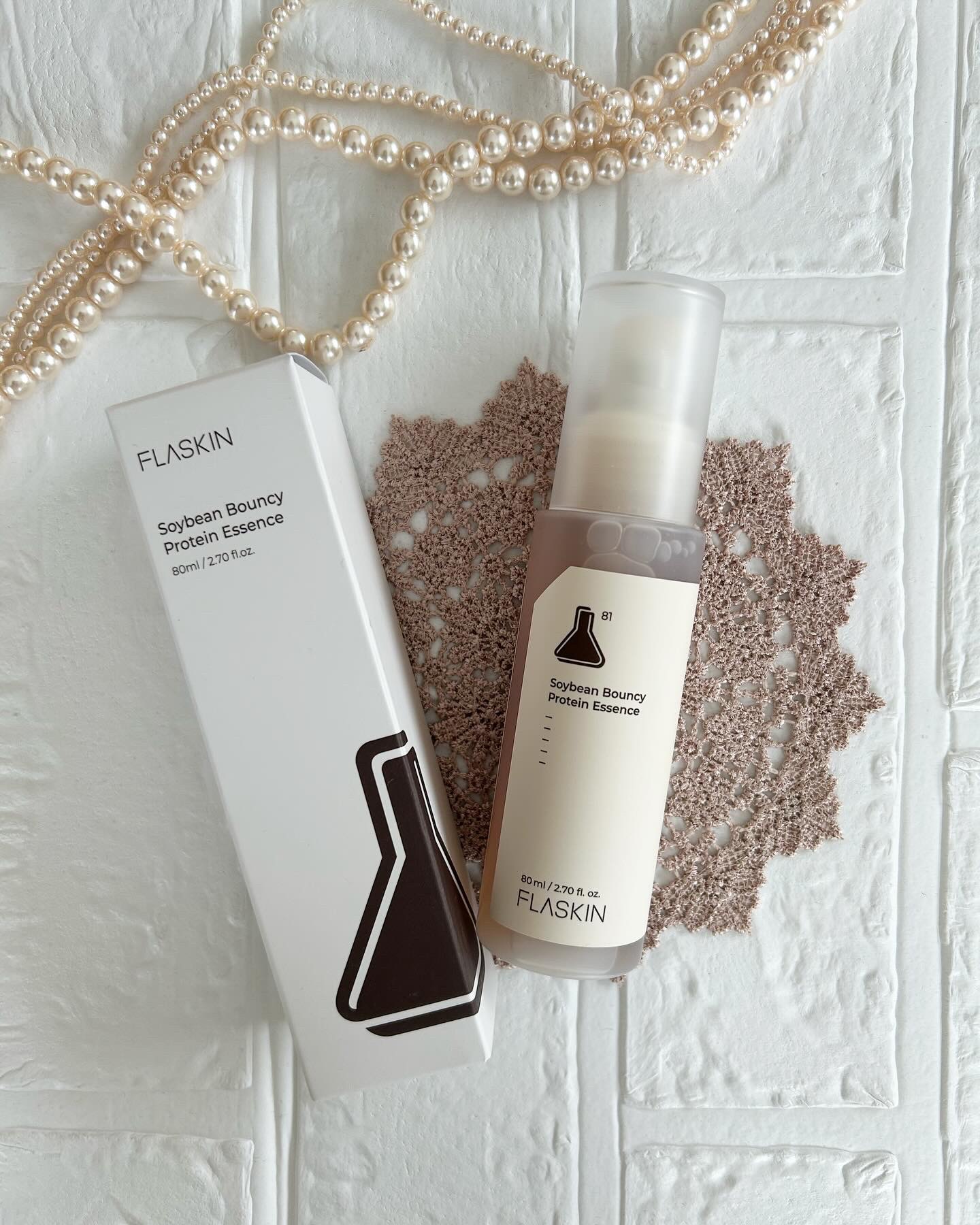 株式会社 Benow様の
『FLASKIN 粘る発酵豆タンパク質美容液』
をお試しさせていただきました🥰
タンパク質！粘る！？気になるワードがたくさん！

タンパク質不足、、はい、自覚あり！
食事だけでなく肌にも塗れるのはすごい👍
たる