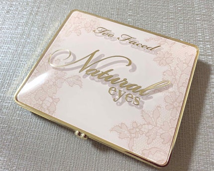 ナチュラル アイズ ニュートラル アイシャドウ パレット/Too Faced/アイシャドウパレットを使ったクチコミ(3枚目)