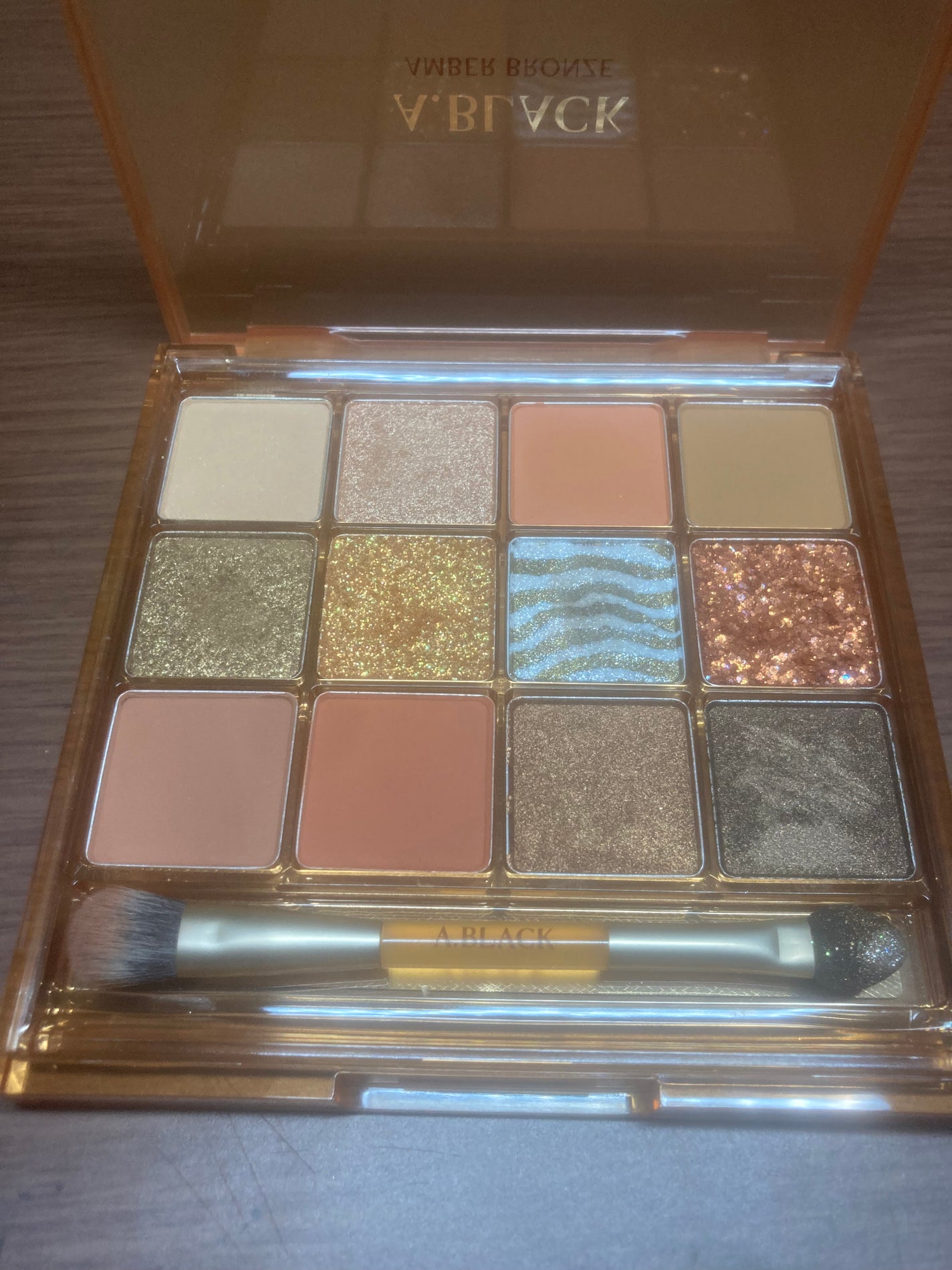 マリ on LIPS 「色んな色が,あって使いやすいです🩷💖..」(1枚目)