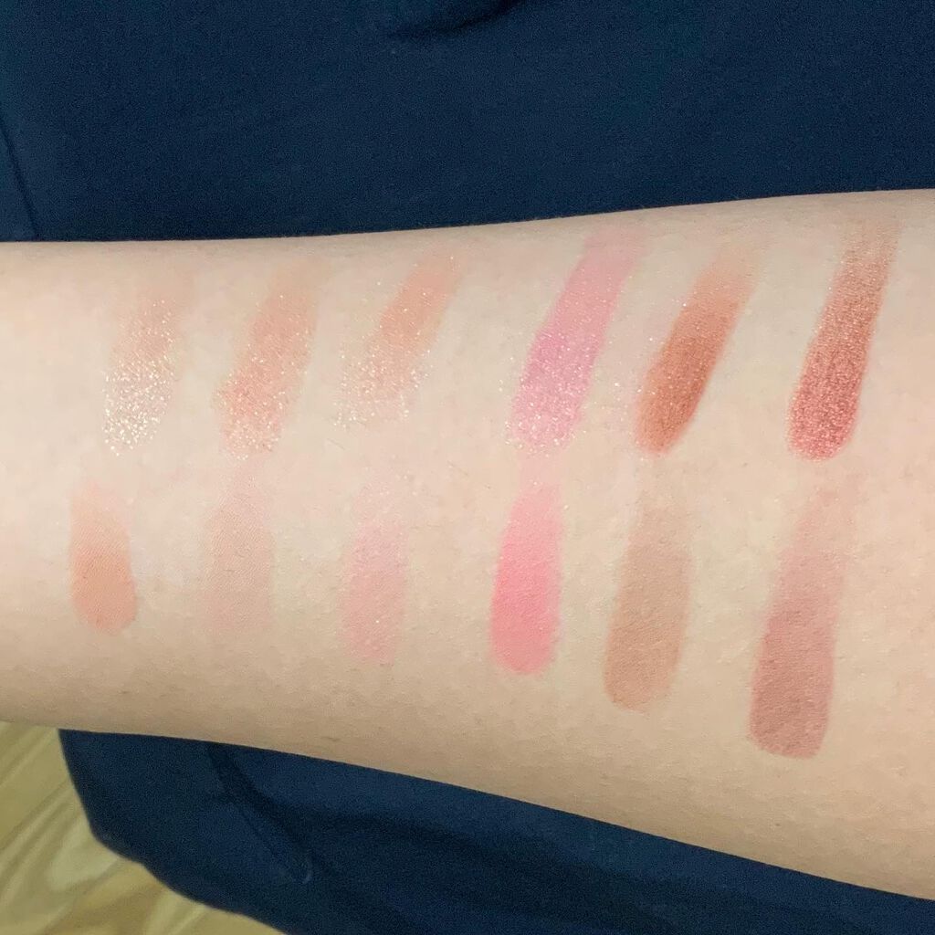 バレンタインボックス3ローズモーメント/VAVI MELLO/アイシャドウパレットを使ったクチコミ(4枚目)